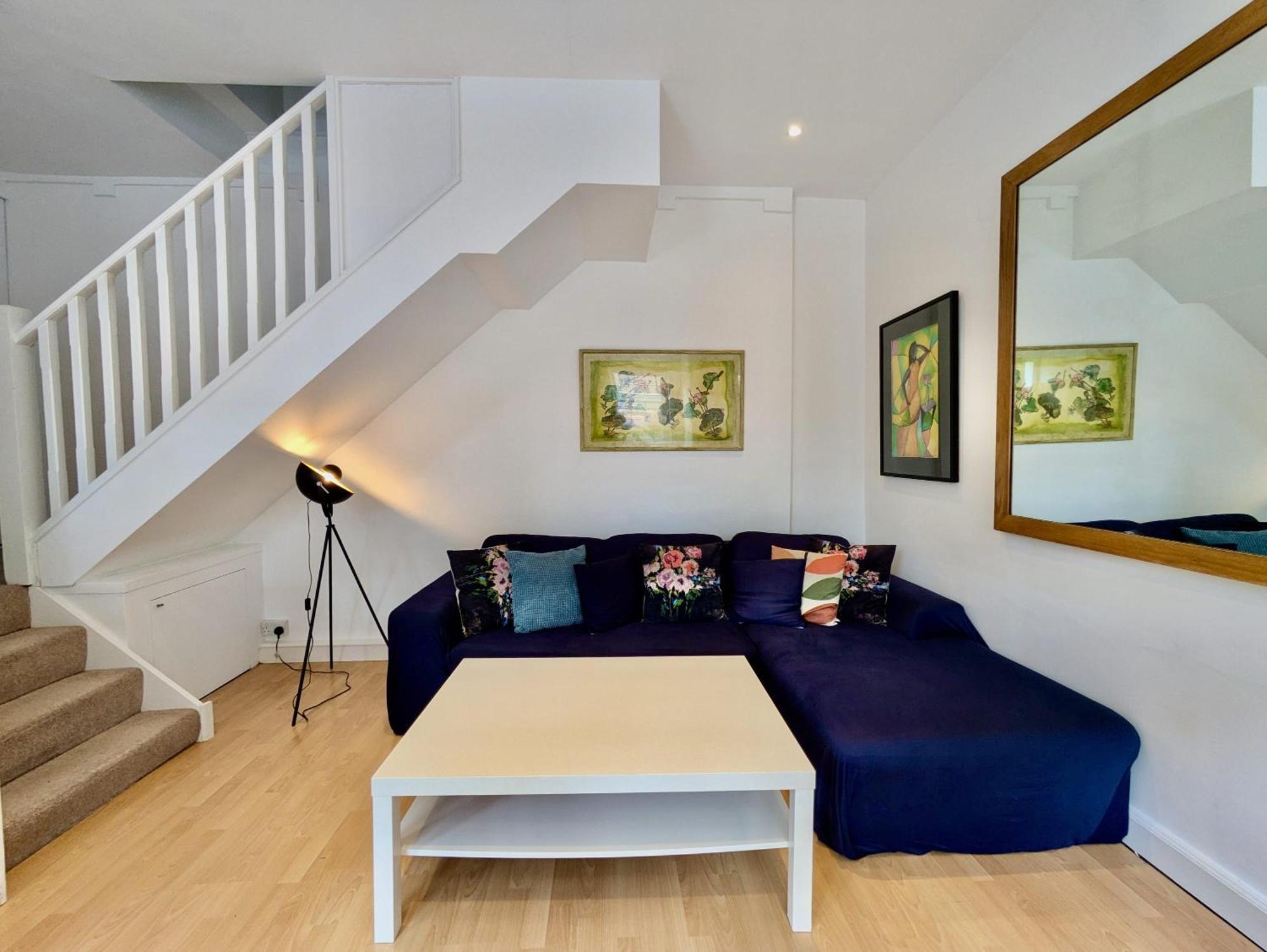 Stunning 2br Flat In
