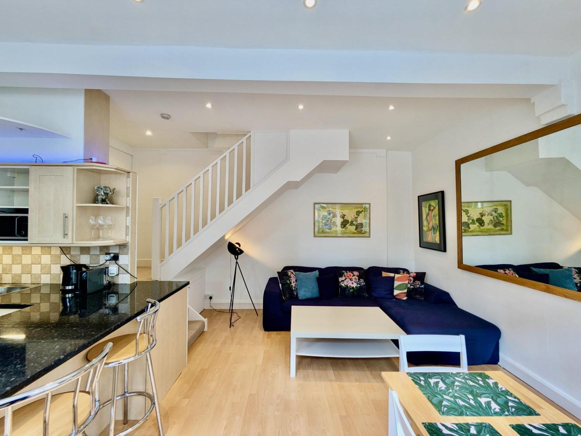 Stunning 2br Flat In