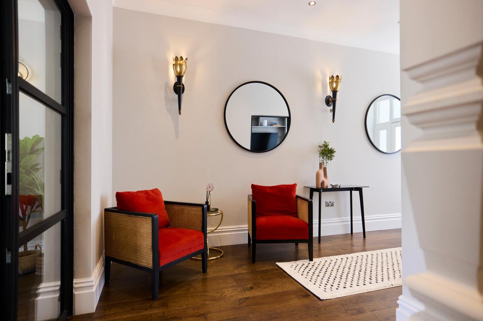 Apartment The Roehampton Place - Elegant 5bdr House With Garden And Parking London