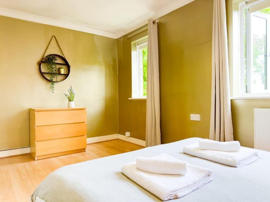 Last-minute Reserve L Modern 2 Double Bed For 5 Guests L Hofin Short Lets & Serviced London