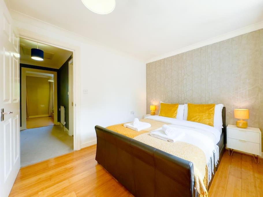 Apartment Last-minute Reserve L Modern 2 Double Bed For 5 Guests L Hofin Short Lets & Serviced London