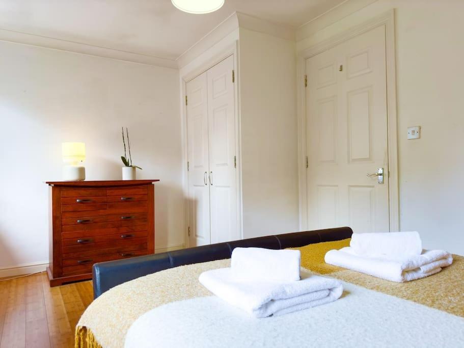 Last-minute Reserve L Modern 2 Double Bed For 5 Guests L Hofin Short Lets & Serviced Apartment