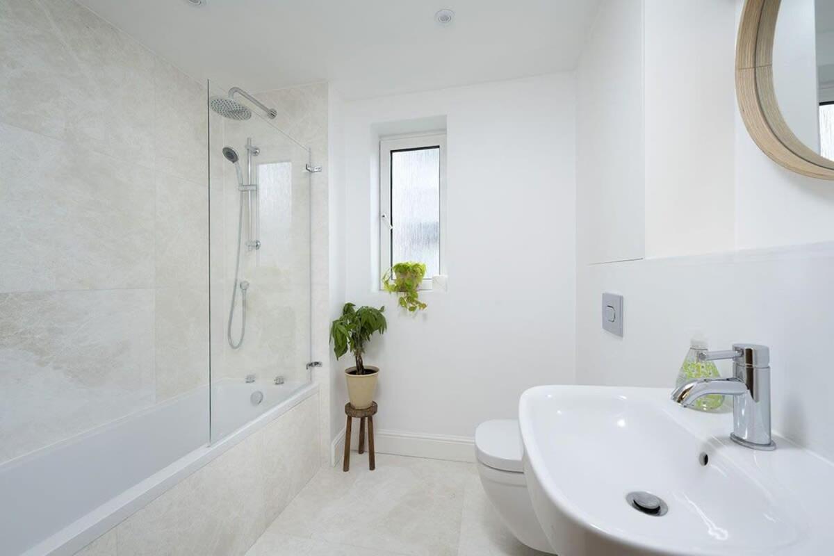 Lovely One Bedroom In Elephant Castle Apartment