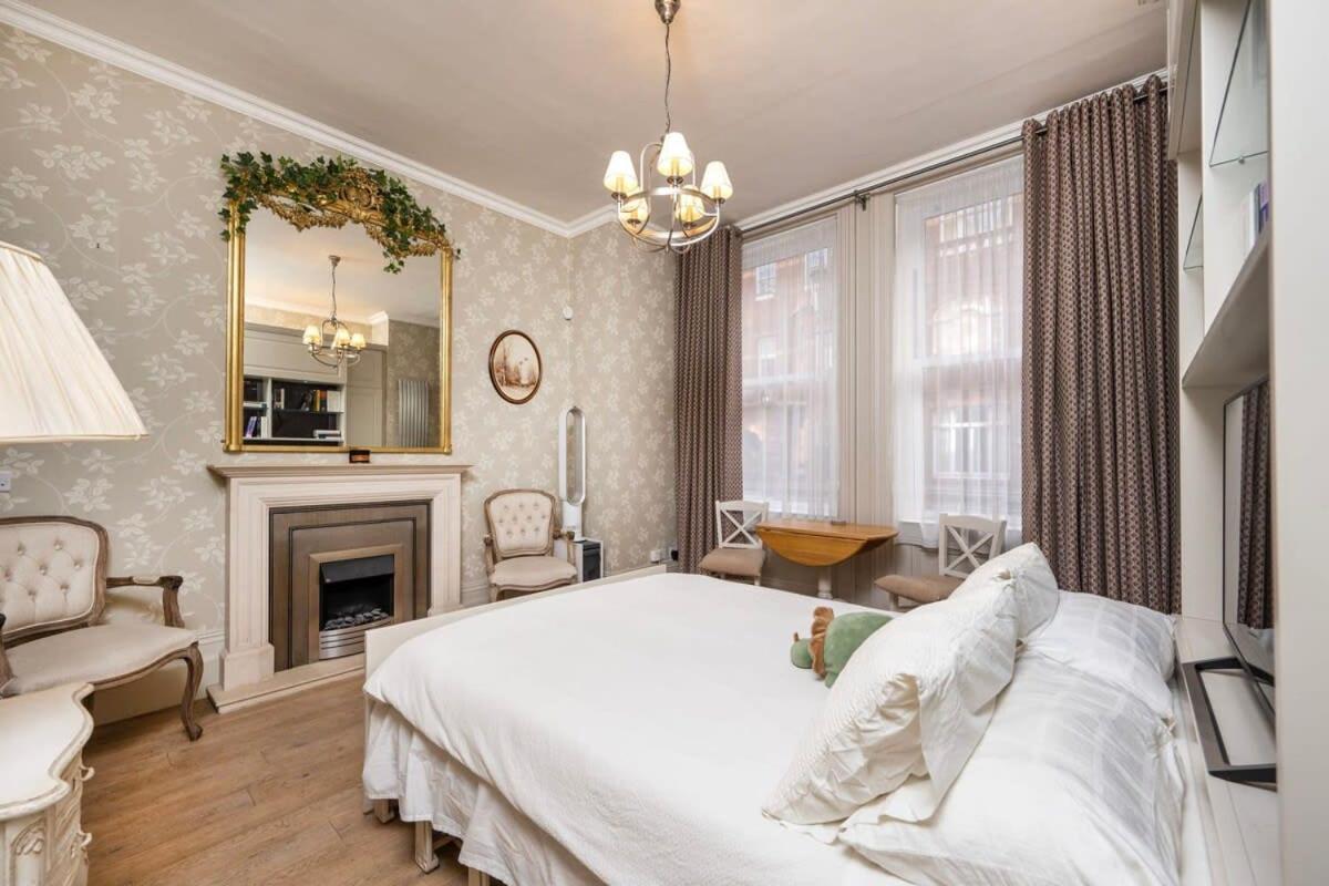 Charming Chelsea Your Cozy Urban Retreat * London