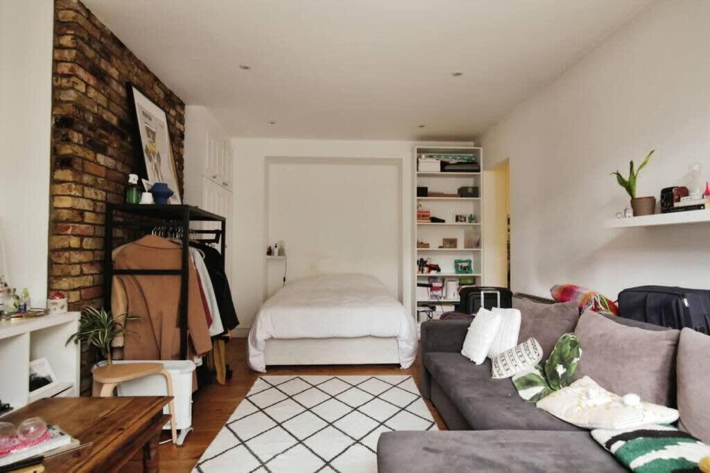 Charming West Your Urban Oasis *