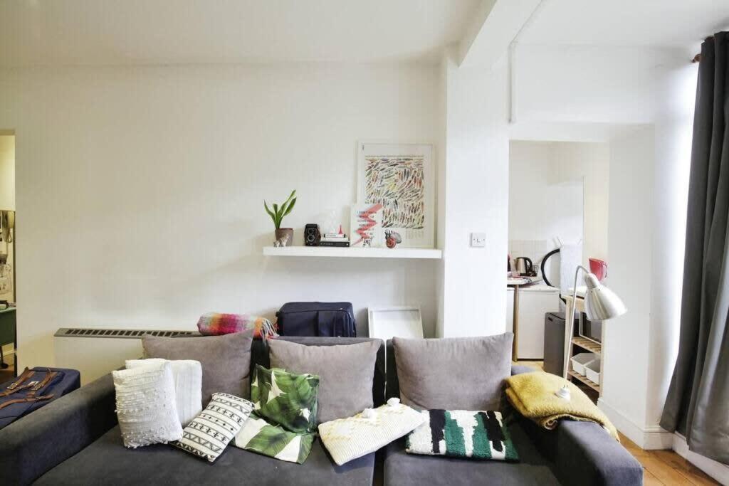 Charming West Your Urban Oasis