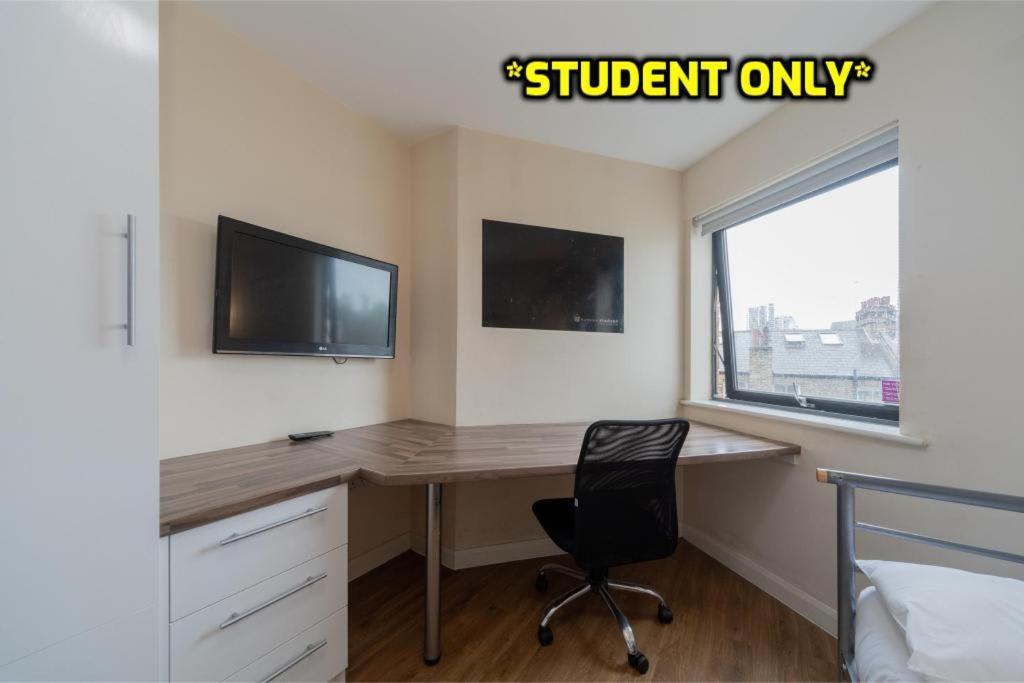 Student Only Zeni Vauxhall London