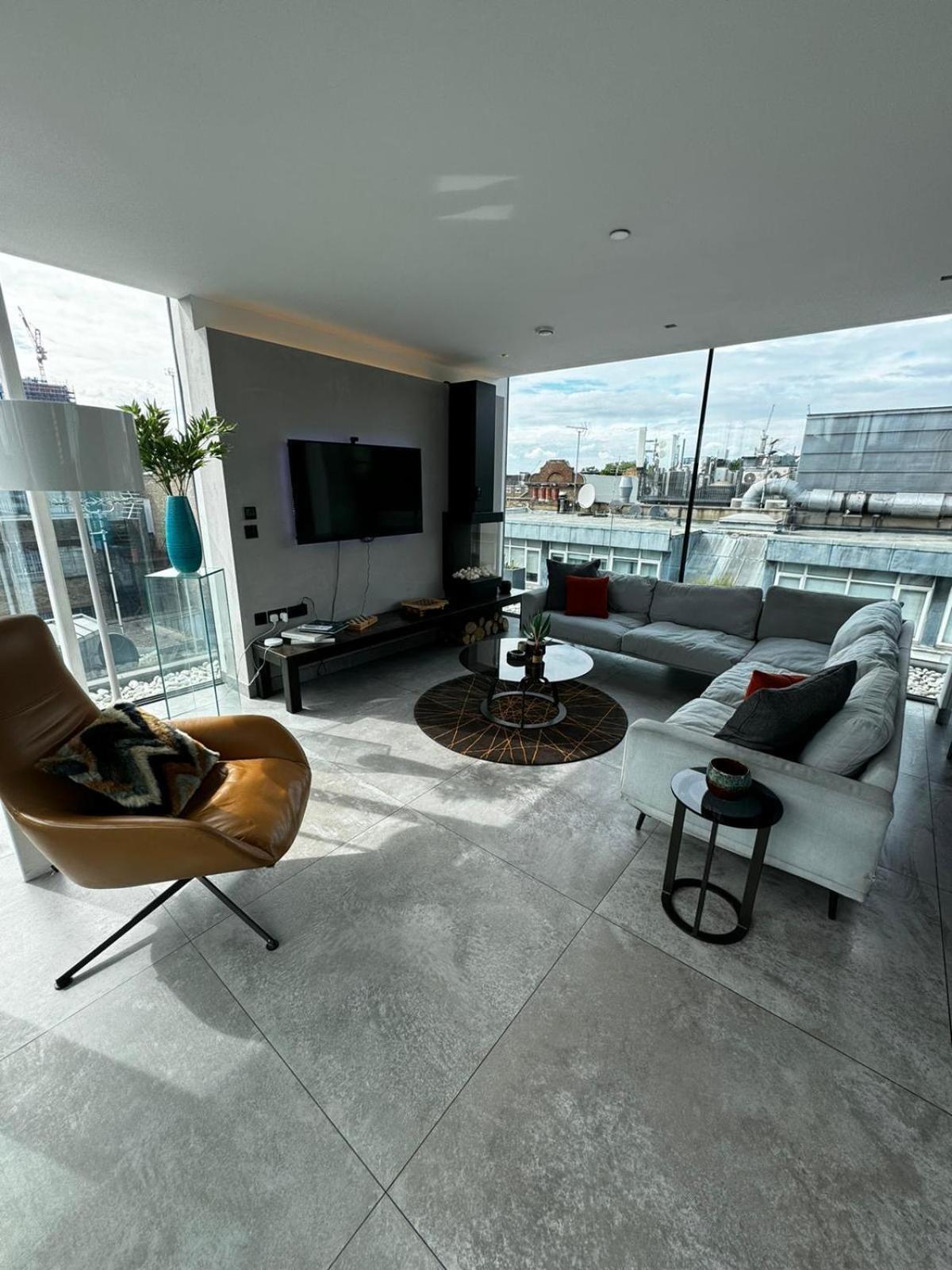 Shoreditch 3 Bed 2 Bath Large Terrace & Park View Appartement *