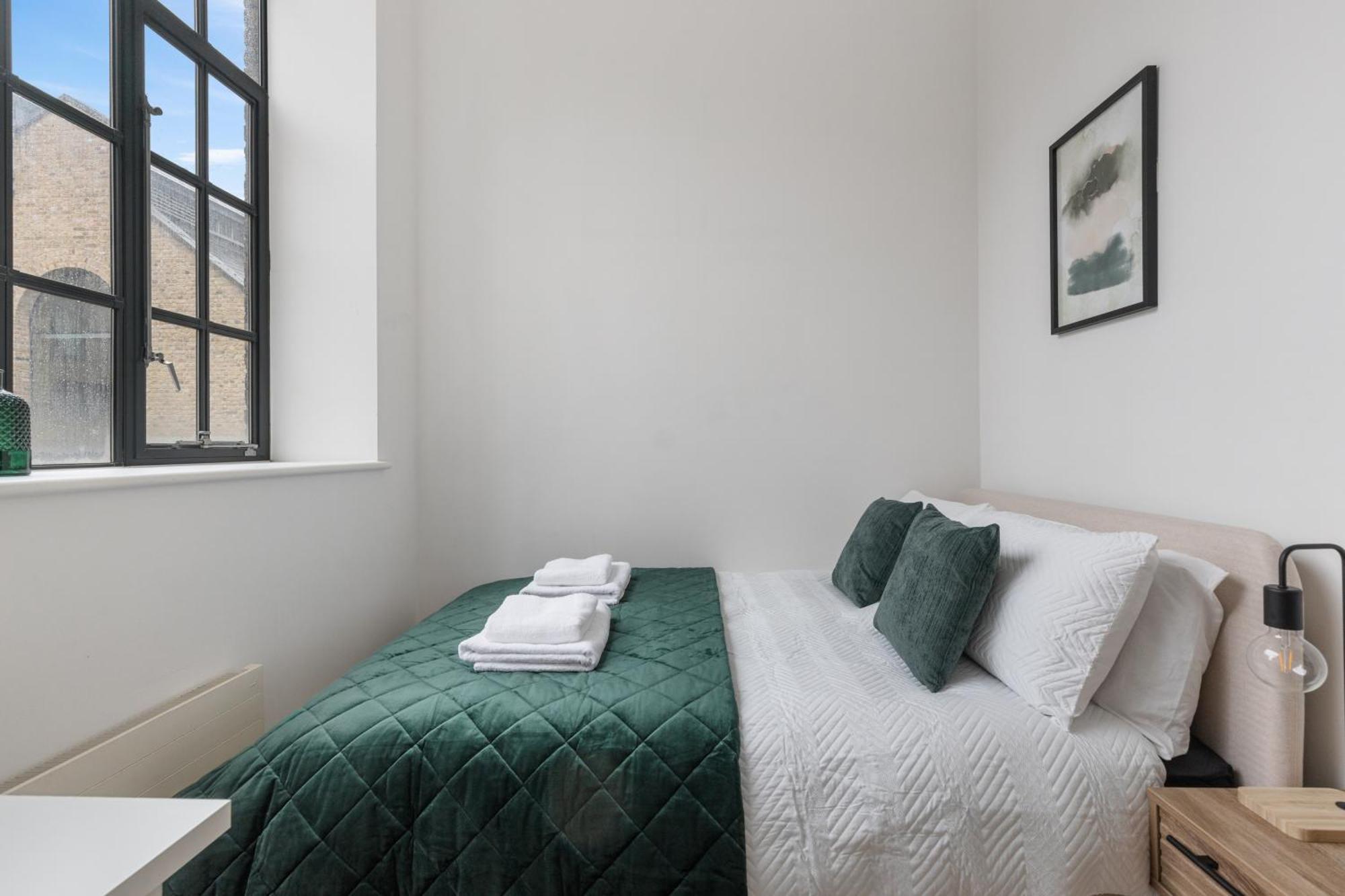 London, Kings Cross, Minutes From Station!