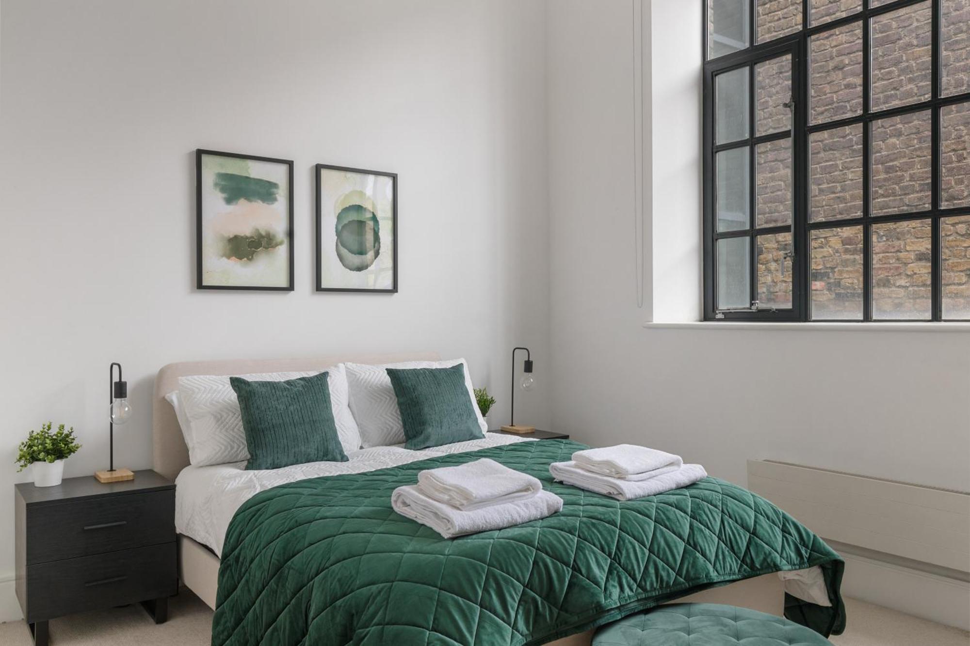 London, Kings Cross, Minutes From Station! *