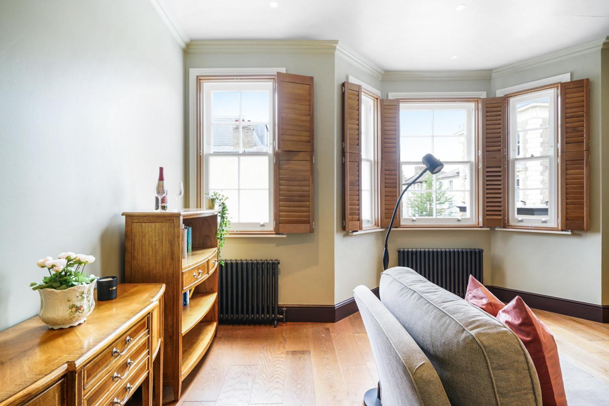 Stylish 2bed 2 Bath House With Balcony Сasa de vacaciones Londres