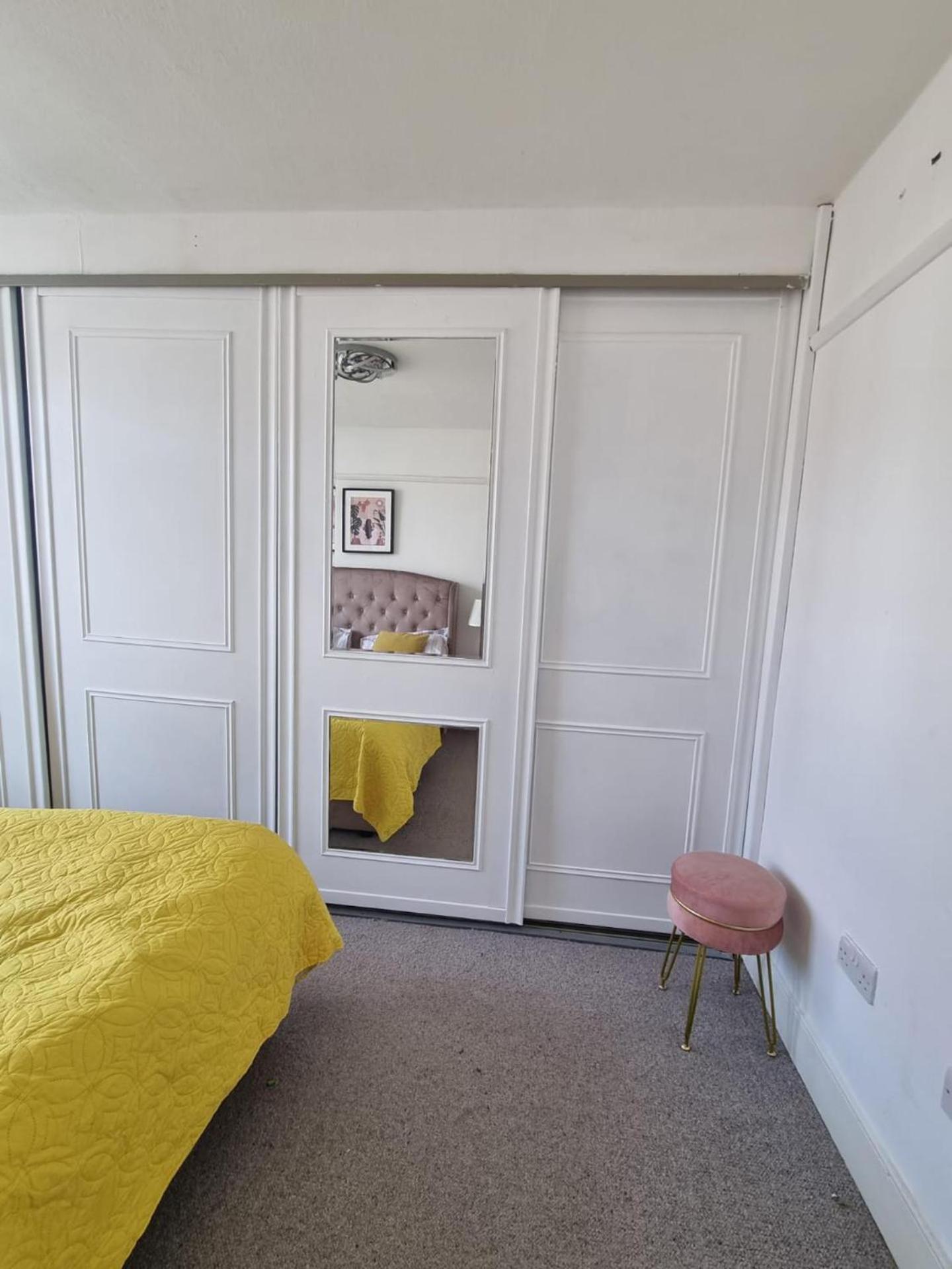 Large 4 Bed Terraced House London