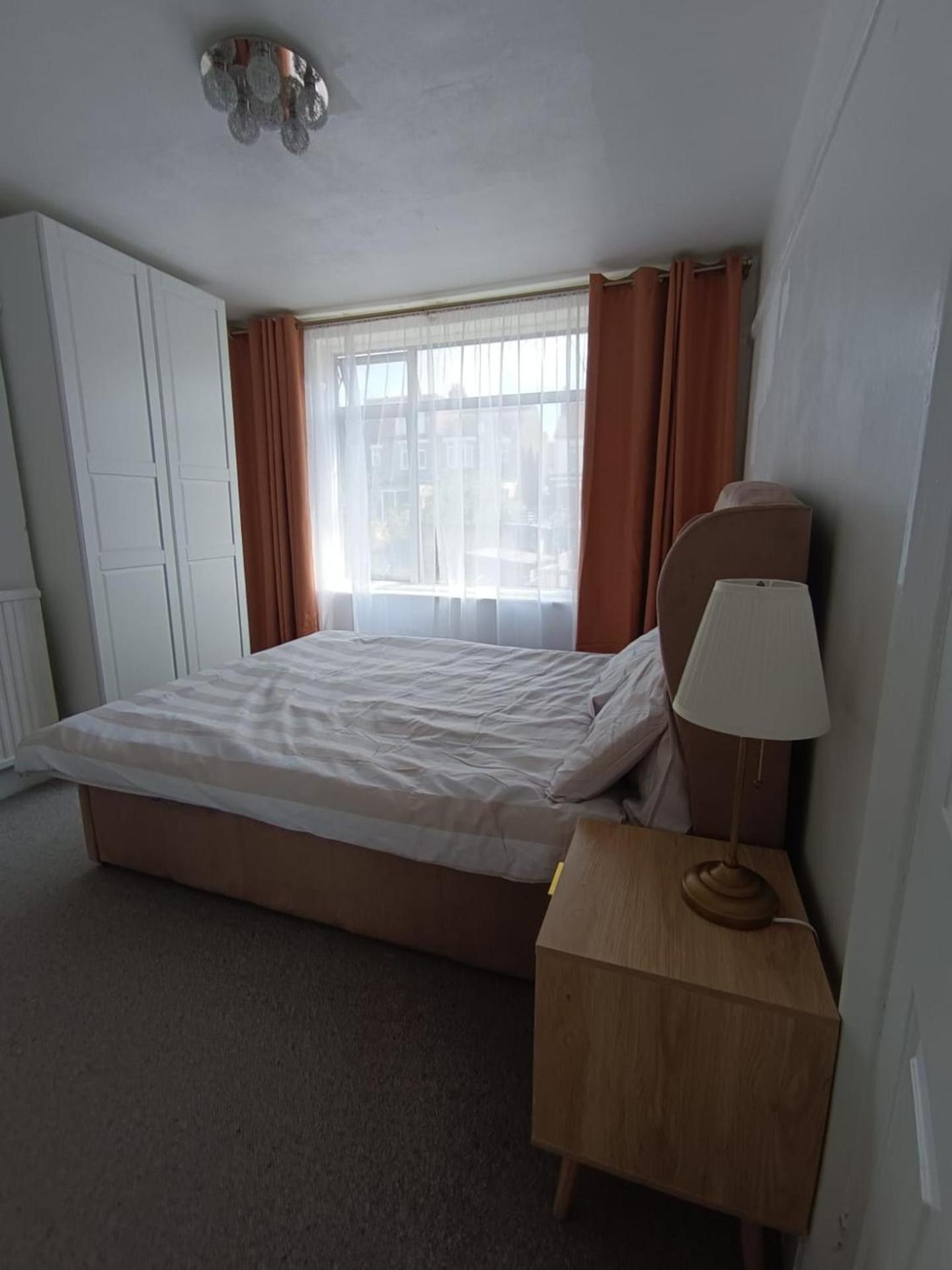 Holiday home Large 4 Bed Terraced House