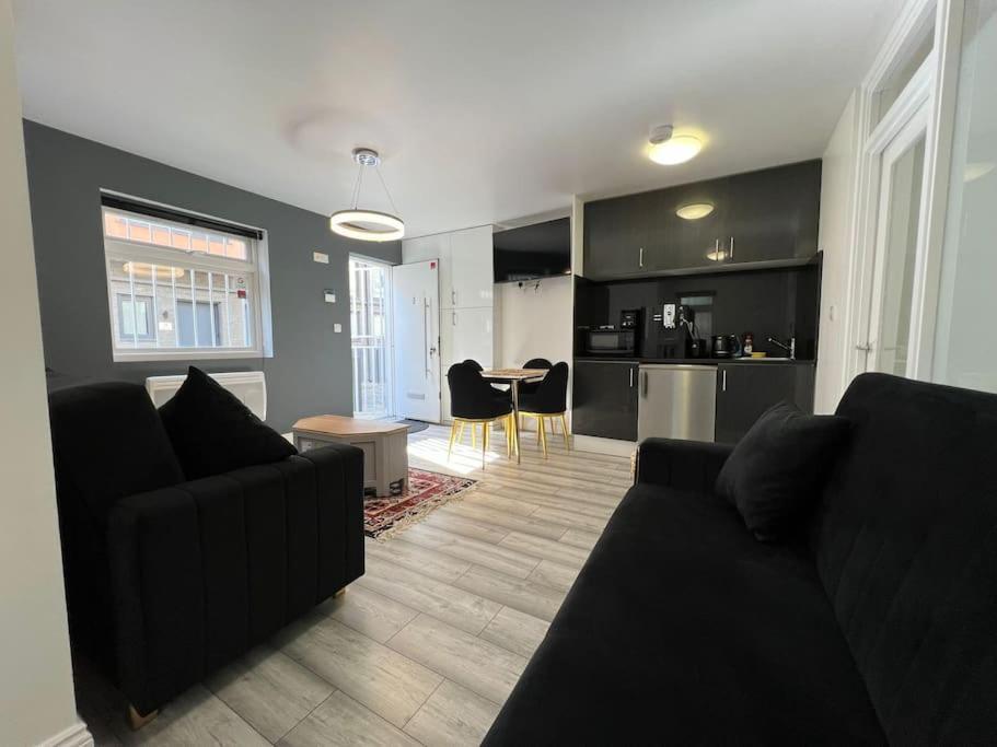 Holiday home Golders - Modern One Bed