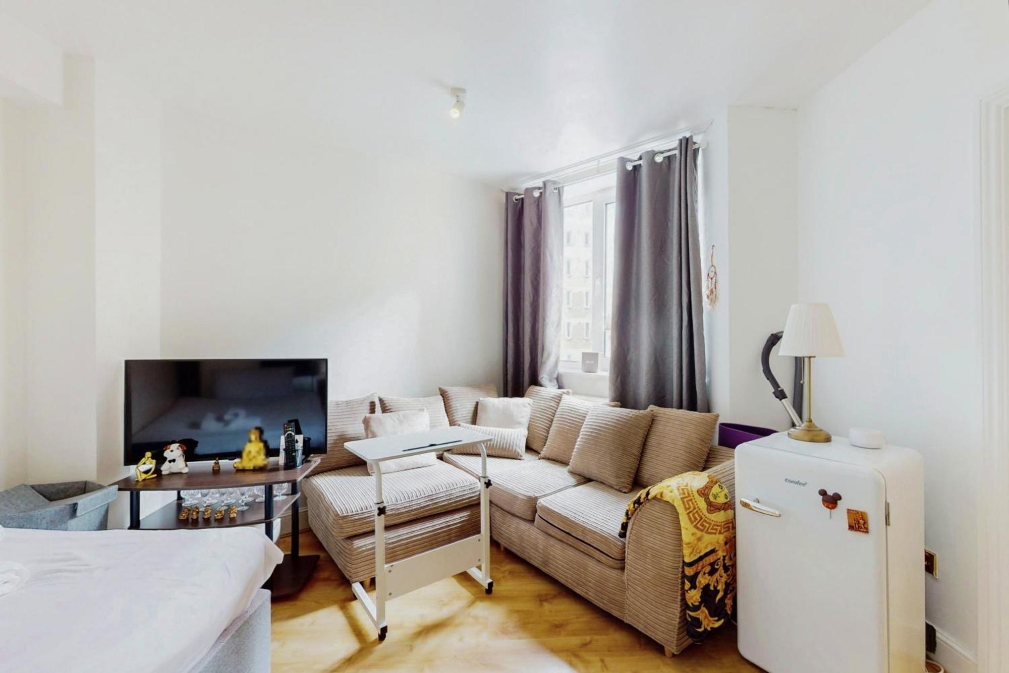 Central Studio With Free Parking In Chelsea Near Tube Apartment London