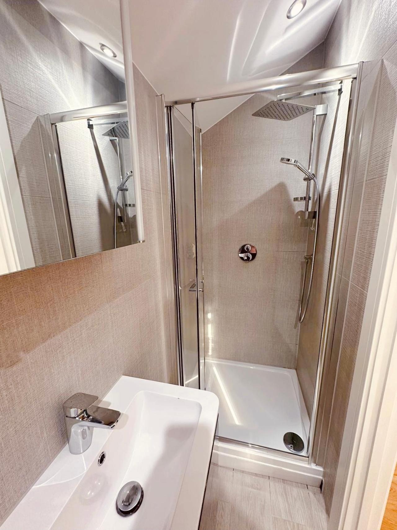 3 Bed 2 Bath Near Greenwich Park 6 Guests Maximum Appartement