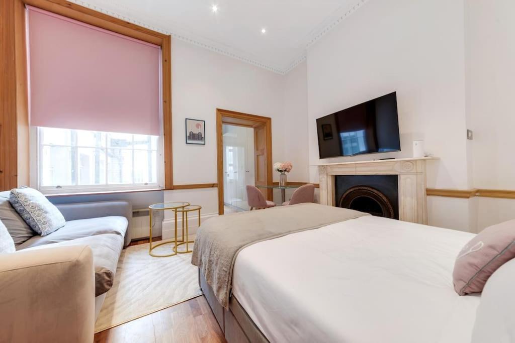 Signature Marble Arch Apartment London