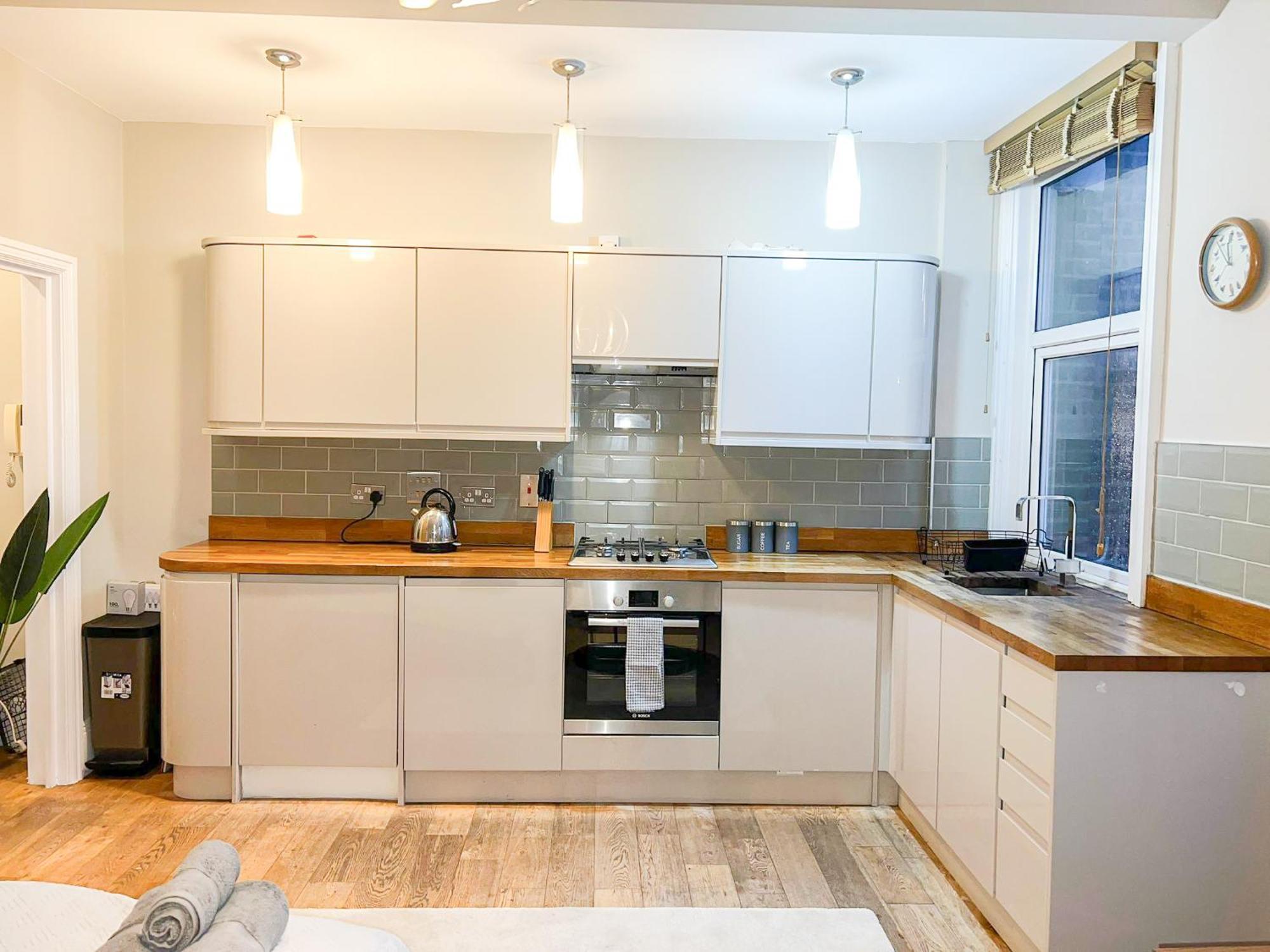 Tranquil 3bdr Haven In Stockwell Near The Oval Apartment London