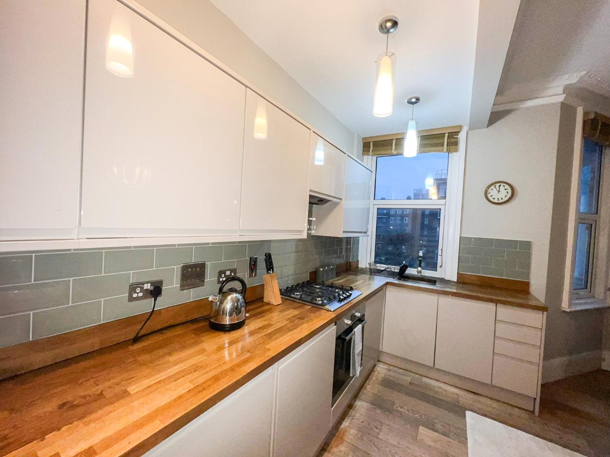 Tranquil 3bdr Haven In Stockwell Near The Oval * London