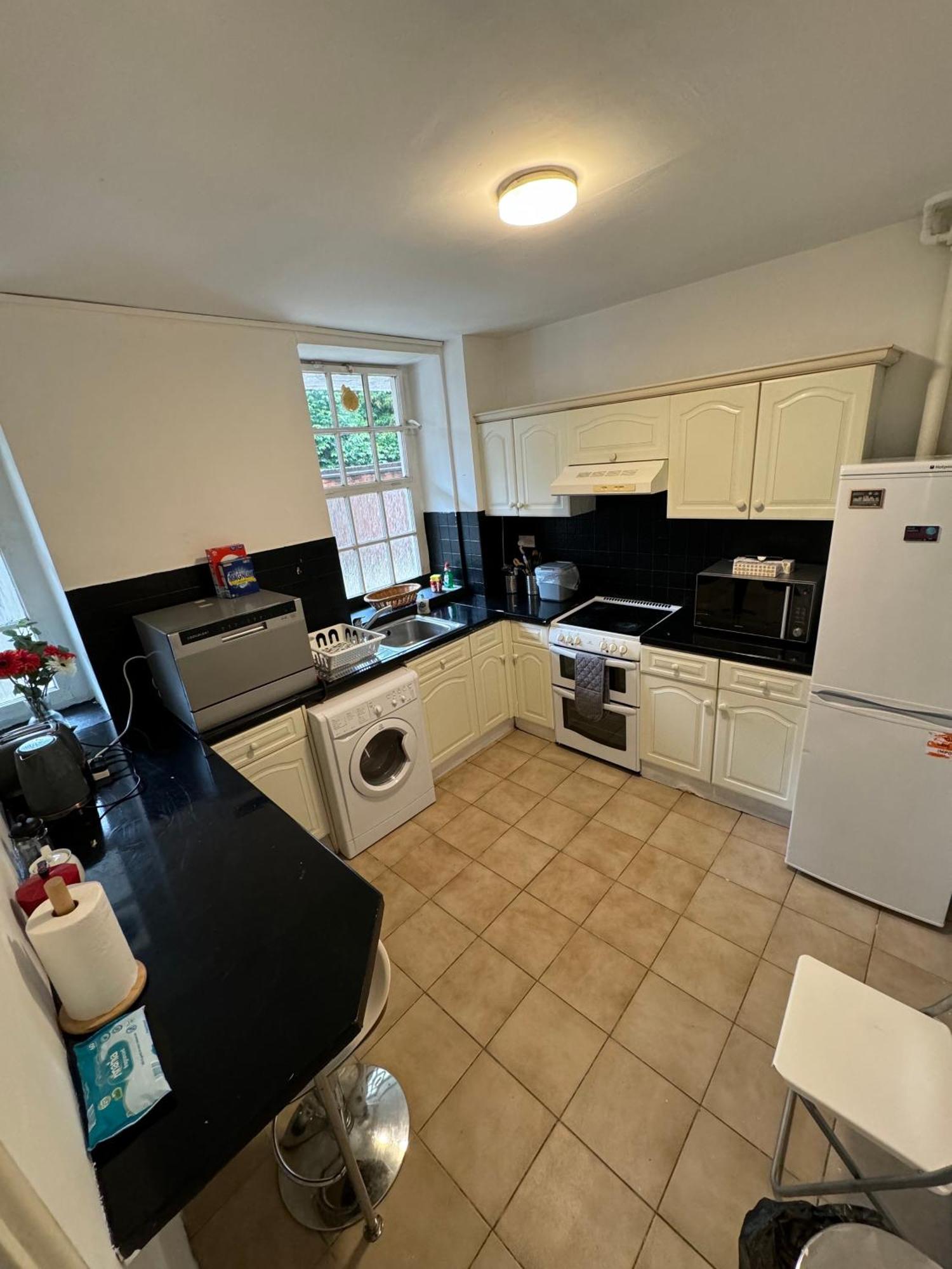 Guest house Comfy Private Bedrooms In Heart Of London
