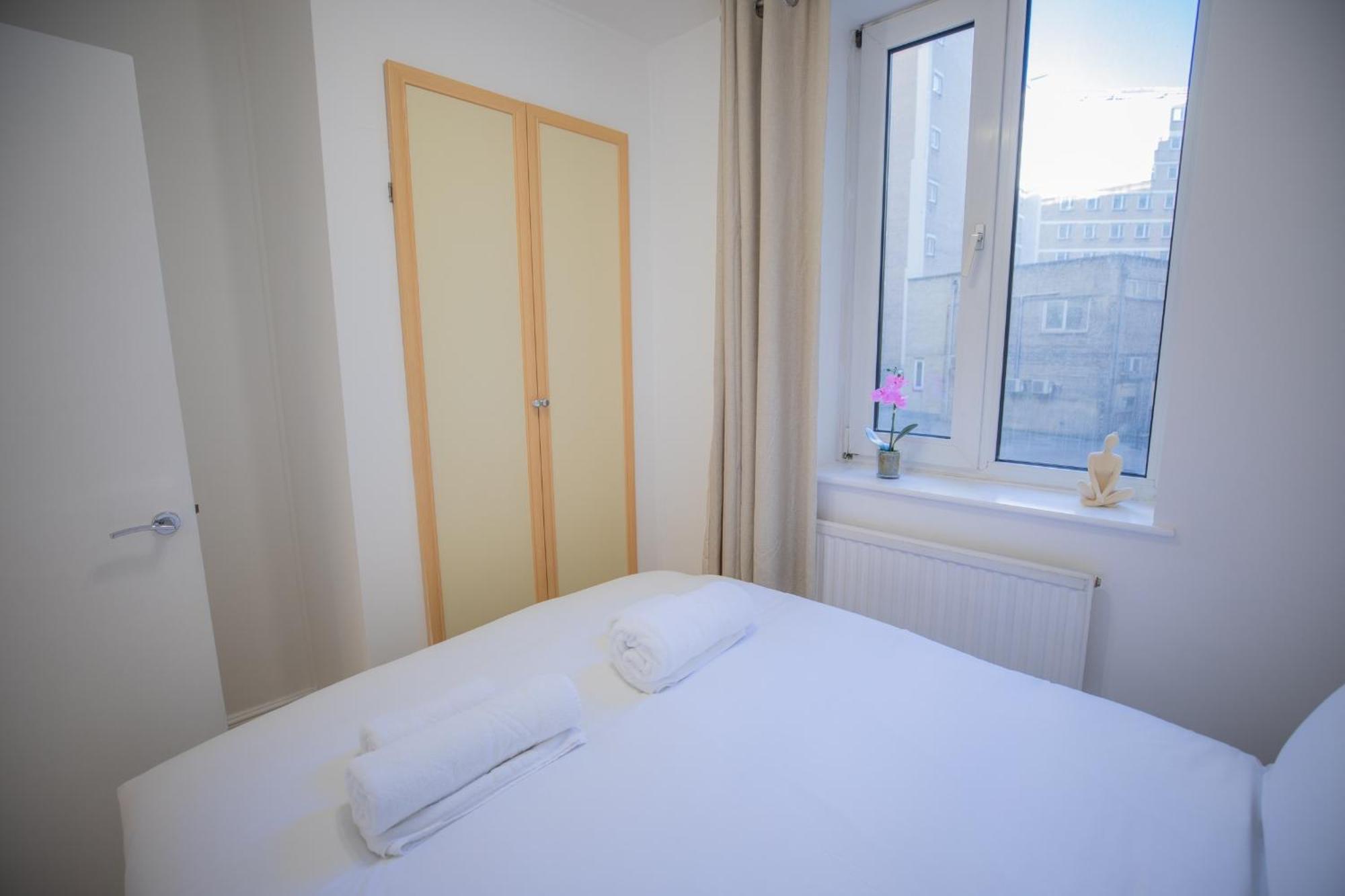 X-one Bedroom At Chelsea Cloister