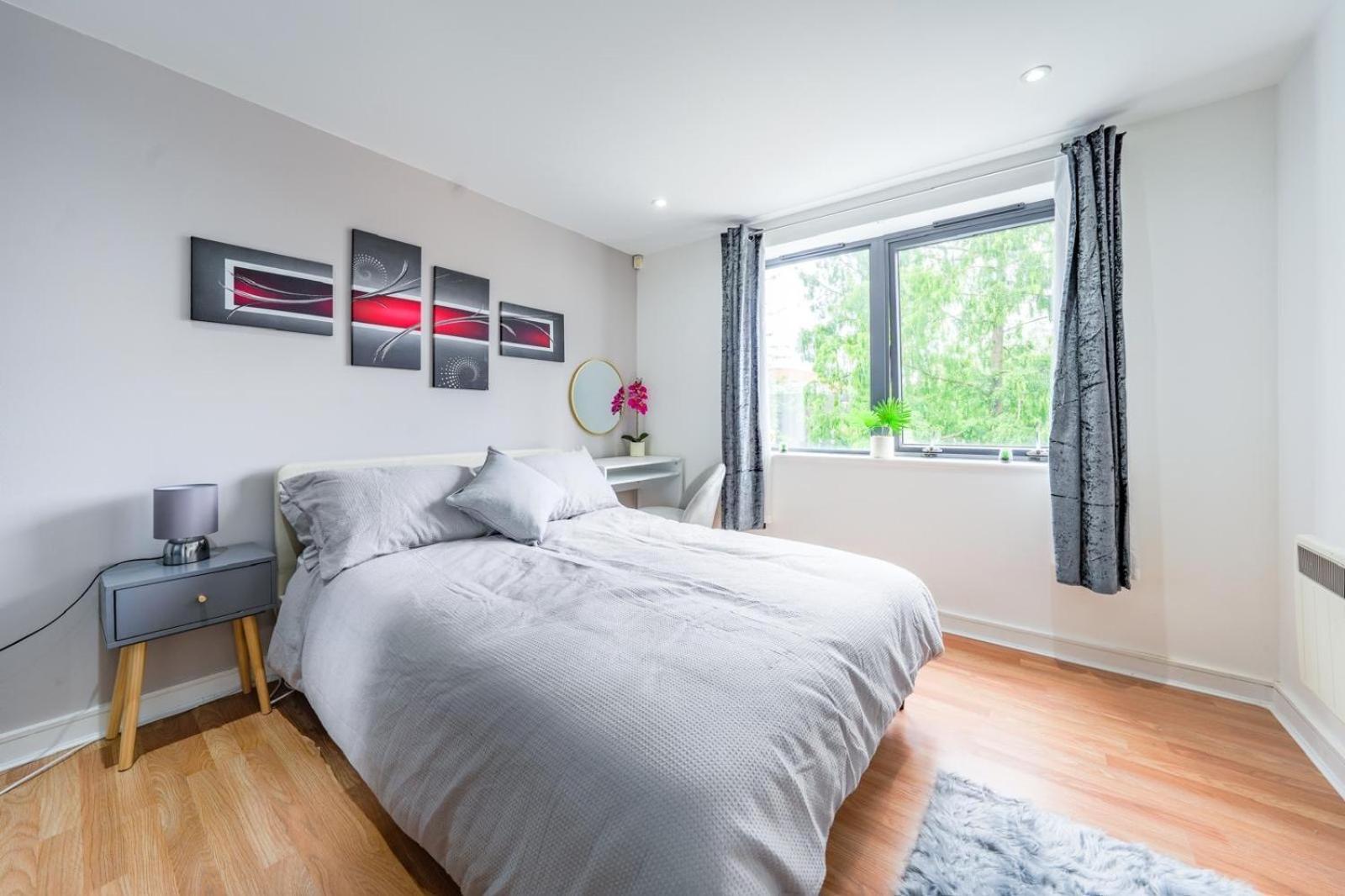 Euston Luxury Apartment London