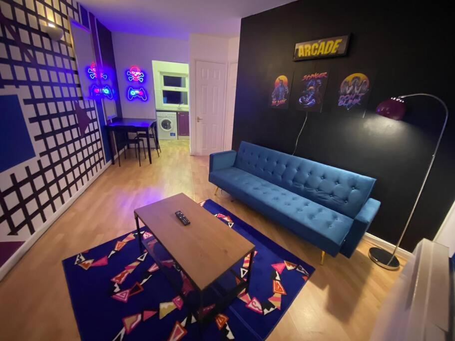 ✰free Private Parking✰80s Retro 1bedroom Serviced Canary Wharf Perfect For Families Business & Leisure Guests * London