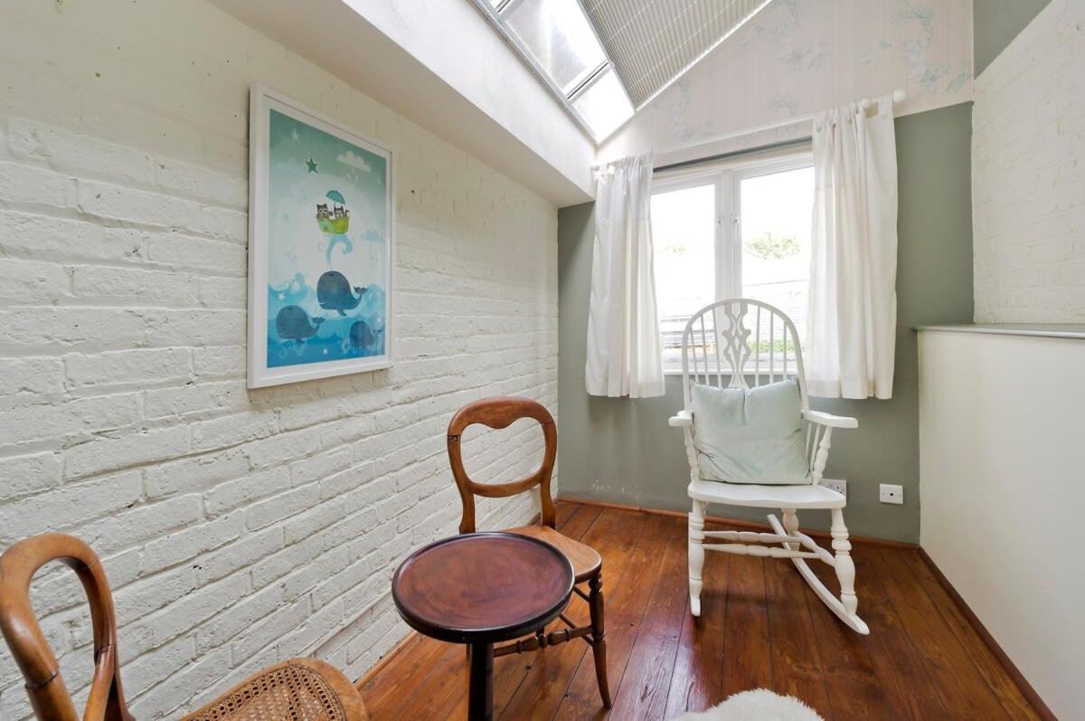 Fulham 4 Bed Family & Garden 5min From Tube London