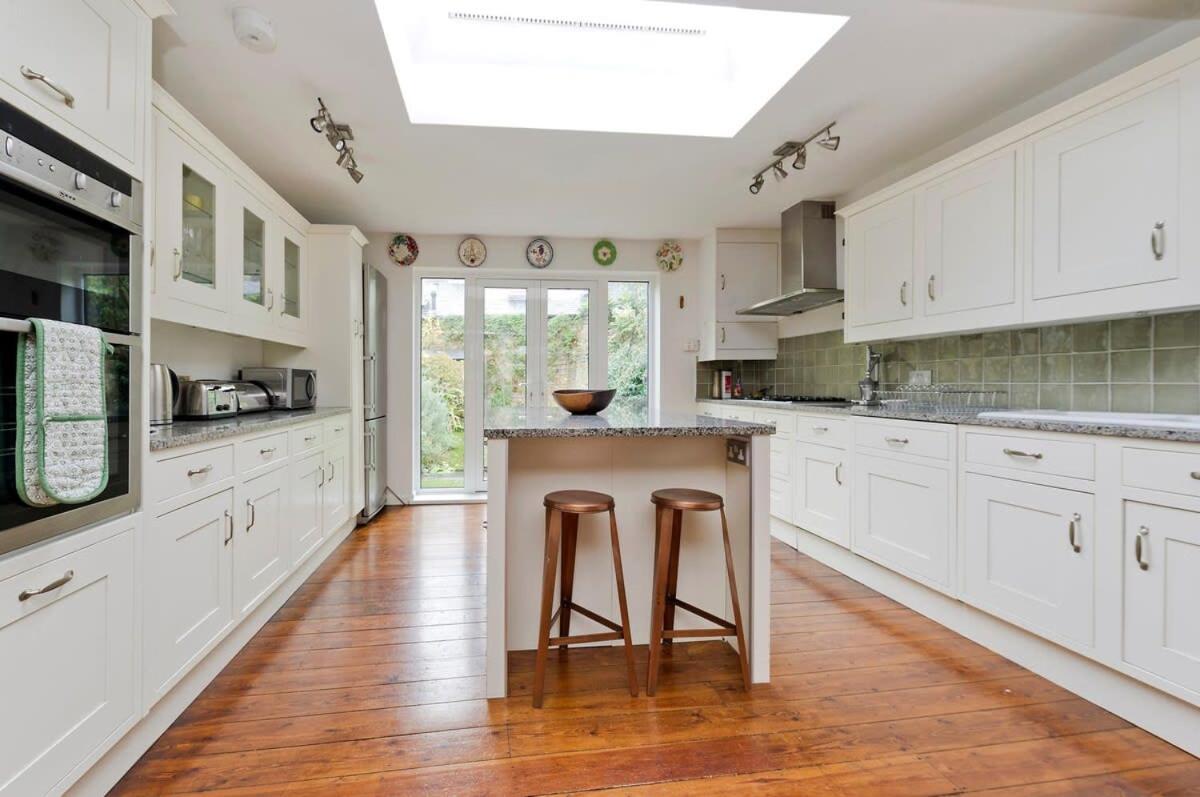 Fulham 4 Bed Family & Garden 5min From Tube Ferienhaus *