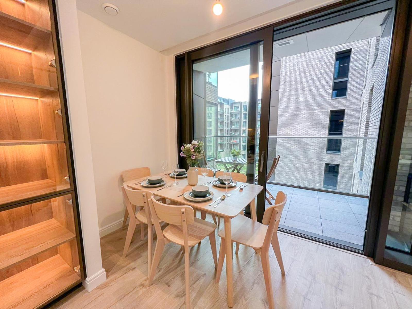 Appartement Lavish 2 Bedroom Flat With Private Balcony In Clerkenwell, Barbican *