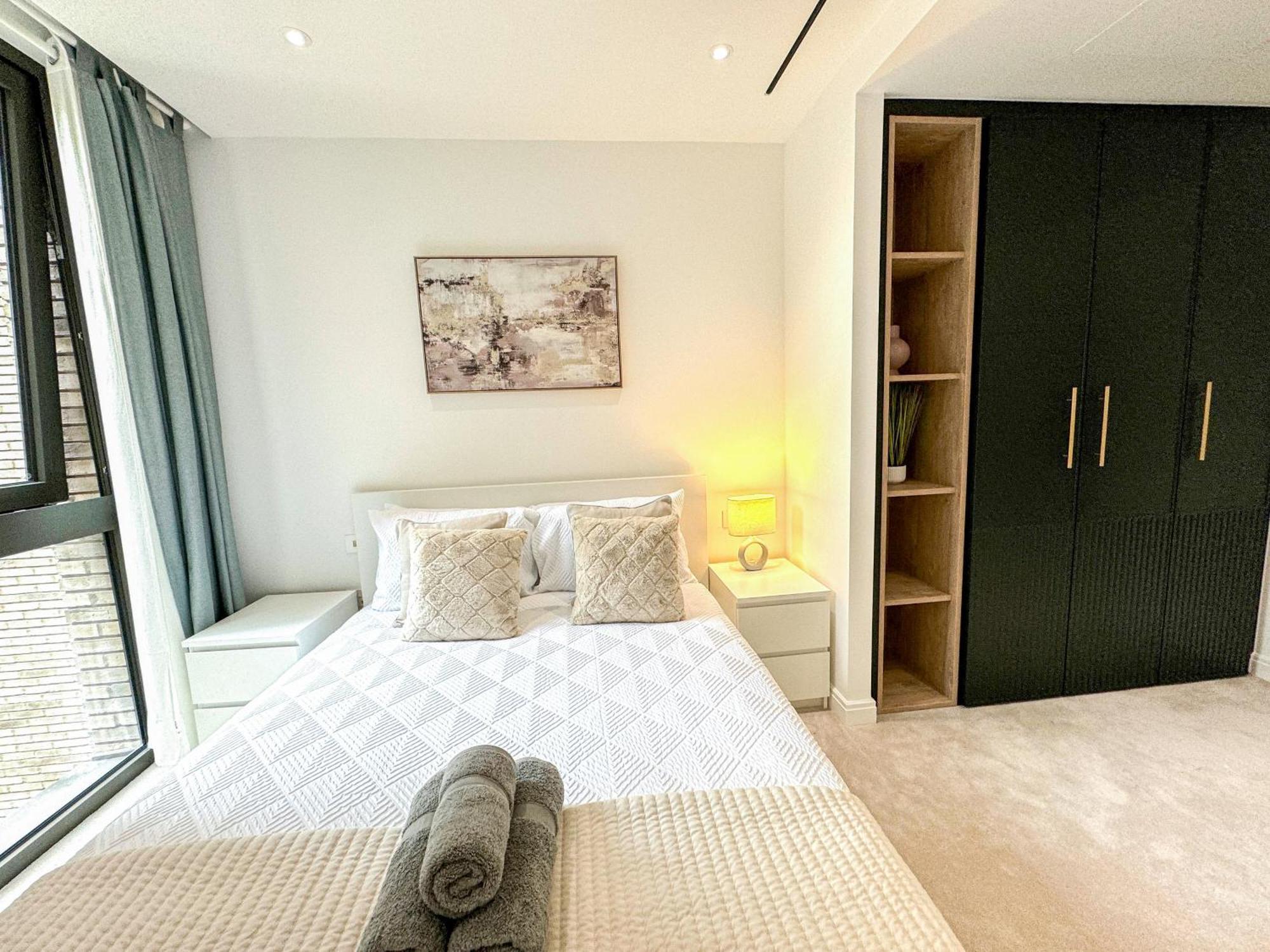 Appartement Lavish 2 Bedroom Flat With Private Balcony In Clerkenwell, Barbican Londen