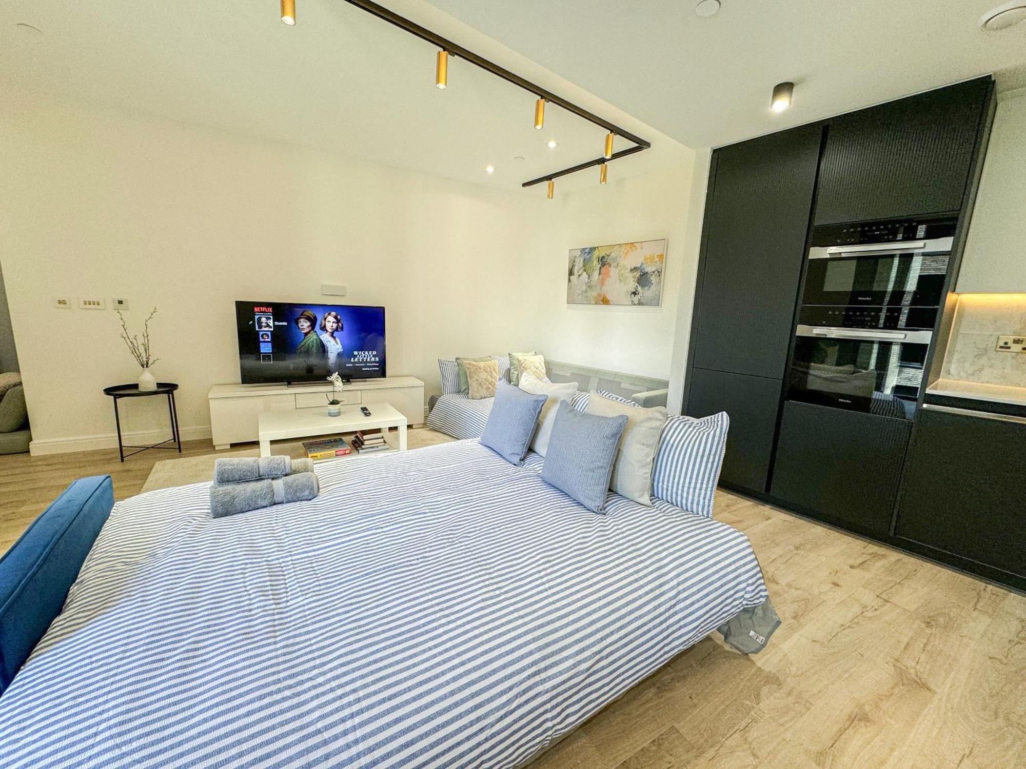 Appartement Lavish 2 Bedroom Flat With Private Balcony In Clerkenwell, Barbican