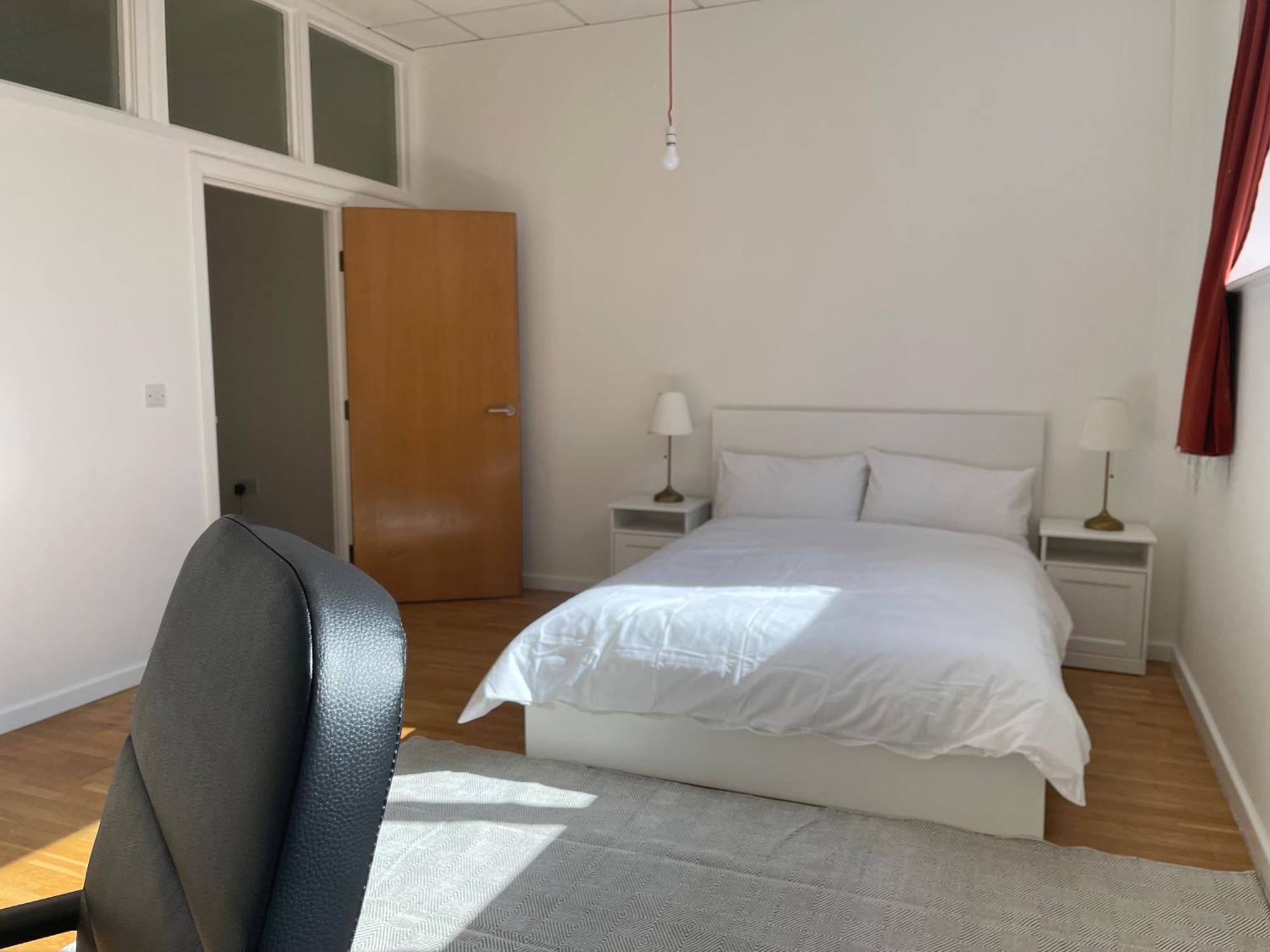 Apartment Work-friendly Dalston Flat