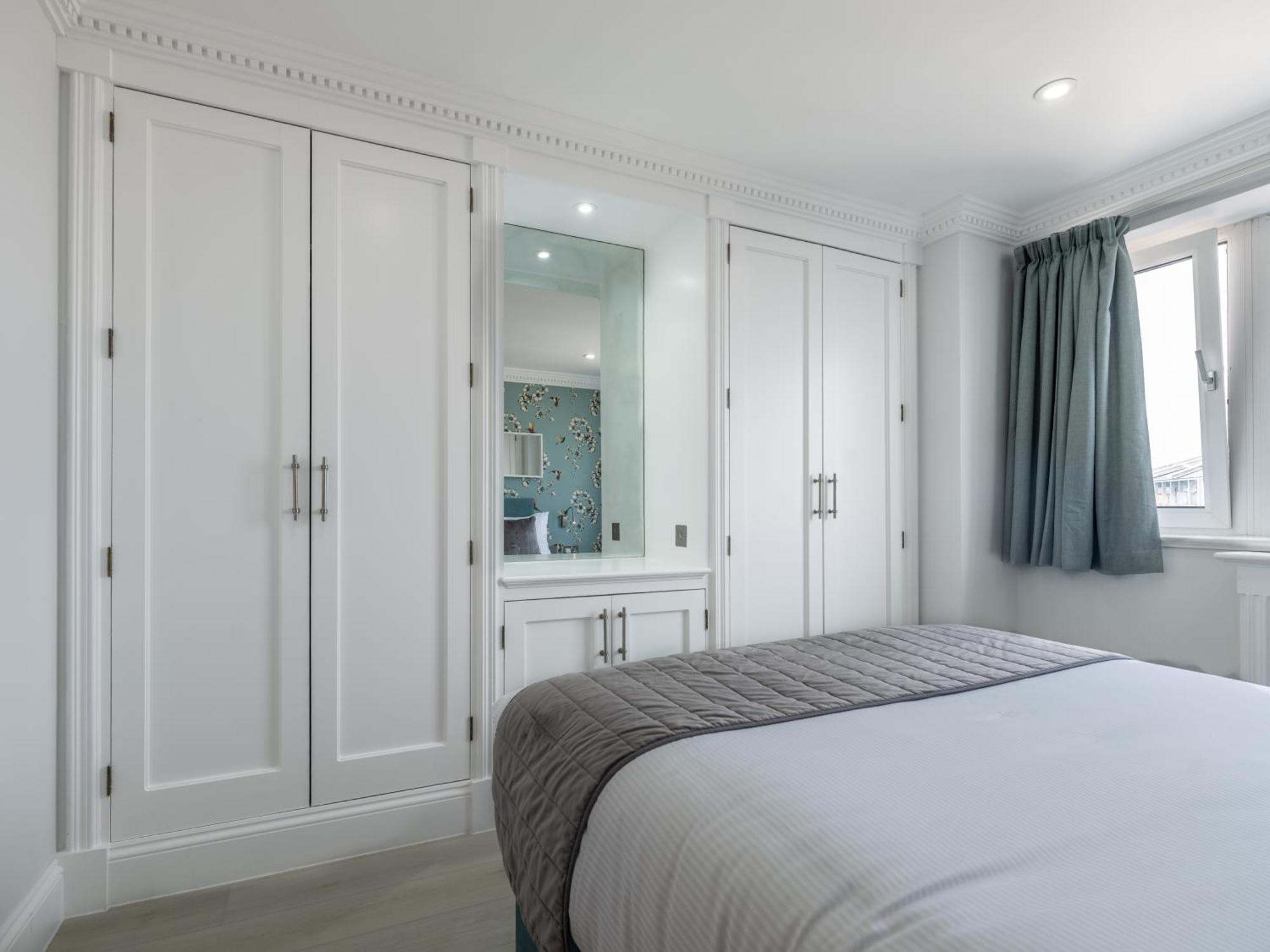 Apartment The Chelsea Cloisters Serviced London
