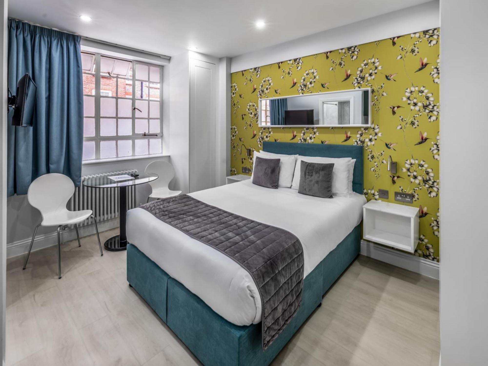 The Chelsea Cloisters Serviced Apartment