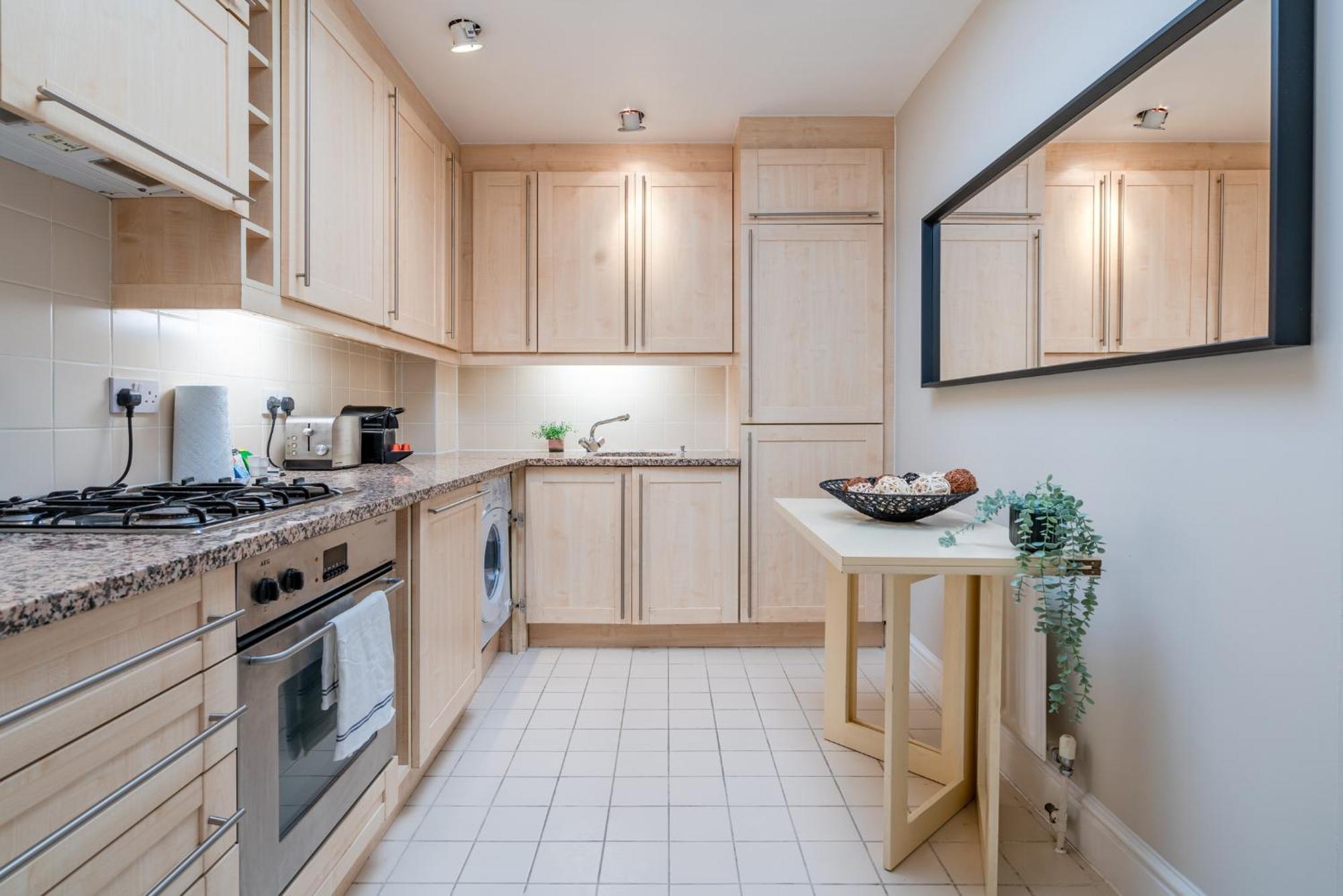 Apartment Be - The Mayfair *