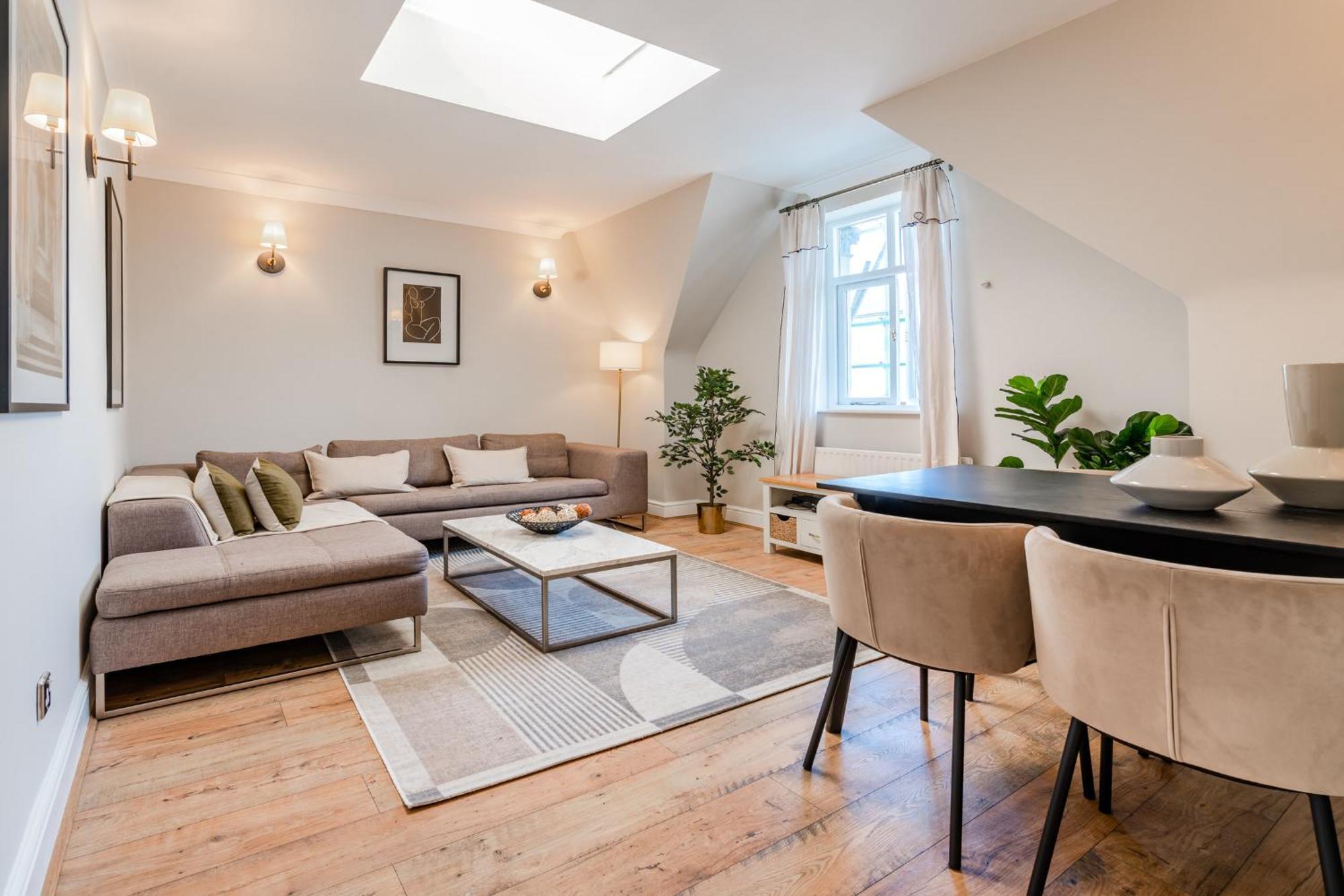 Be - The Mayfair Apartment *