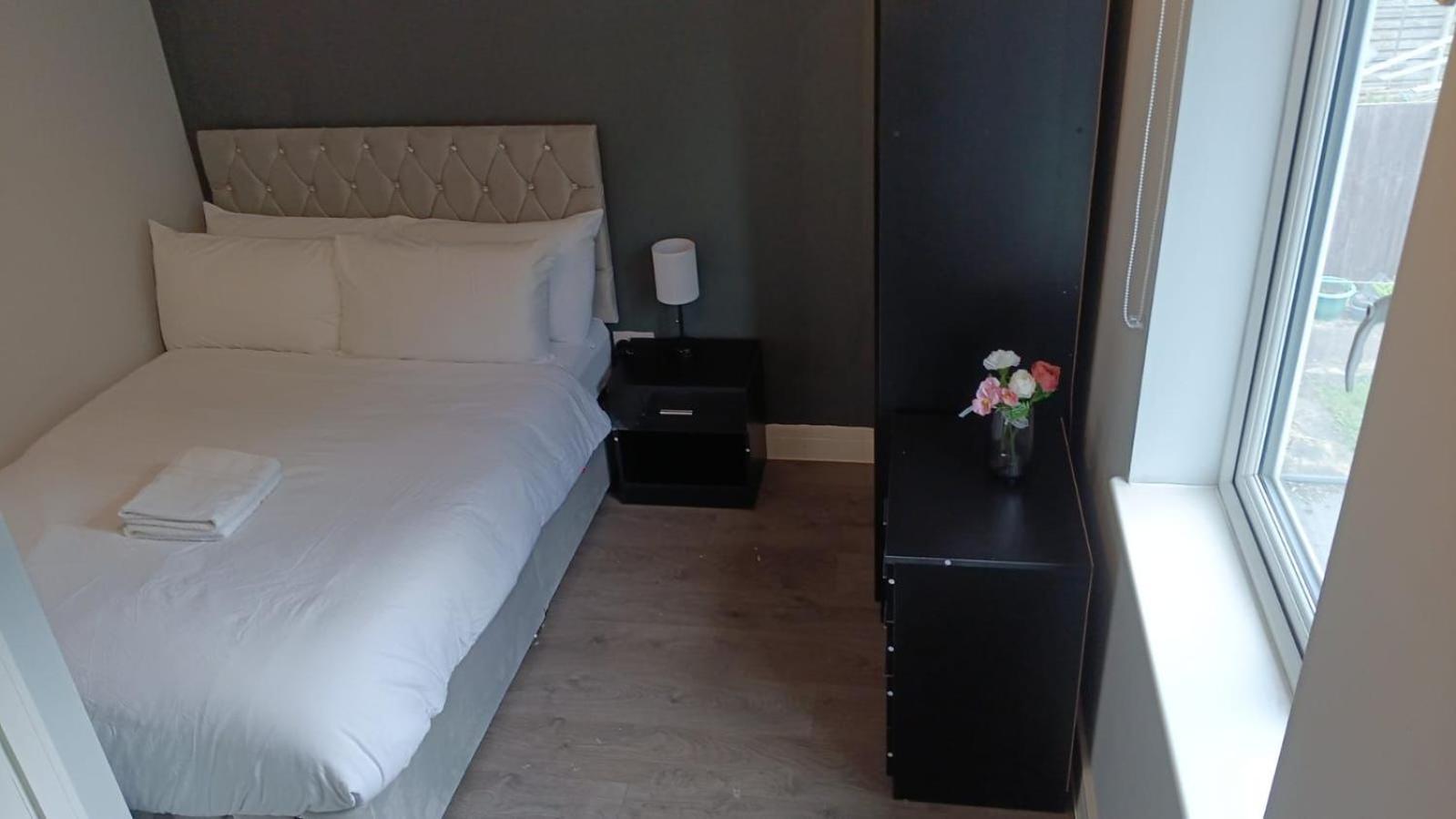 Privatunterkunft Letzi Private En-suite Near Wembley *