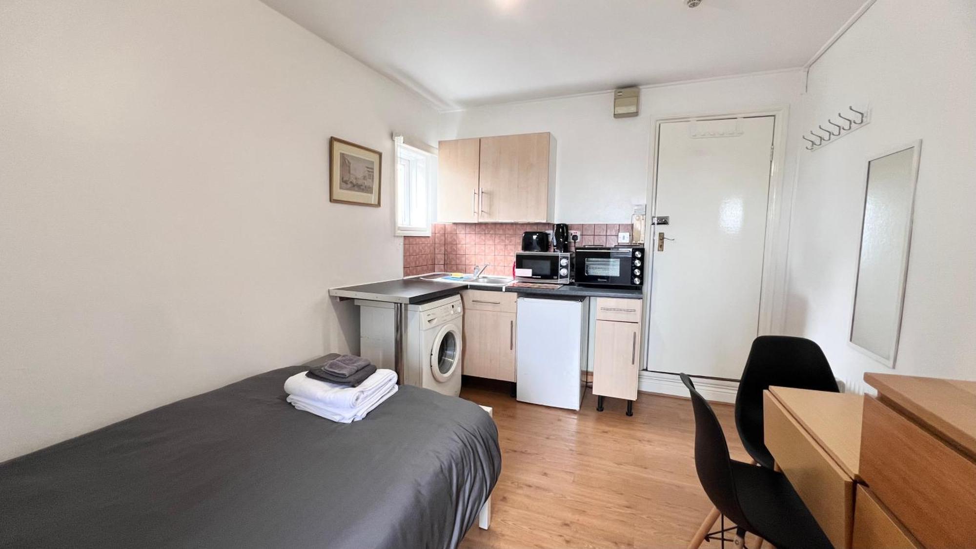 Cosy Studio -