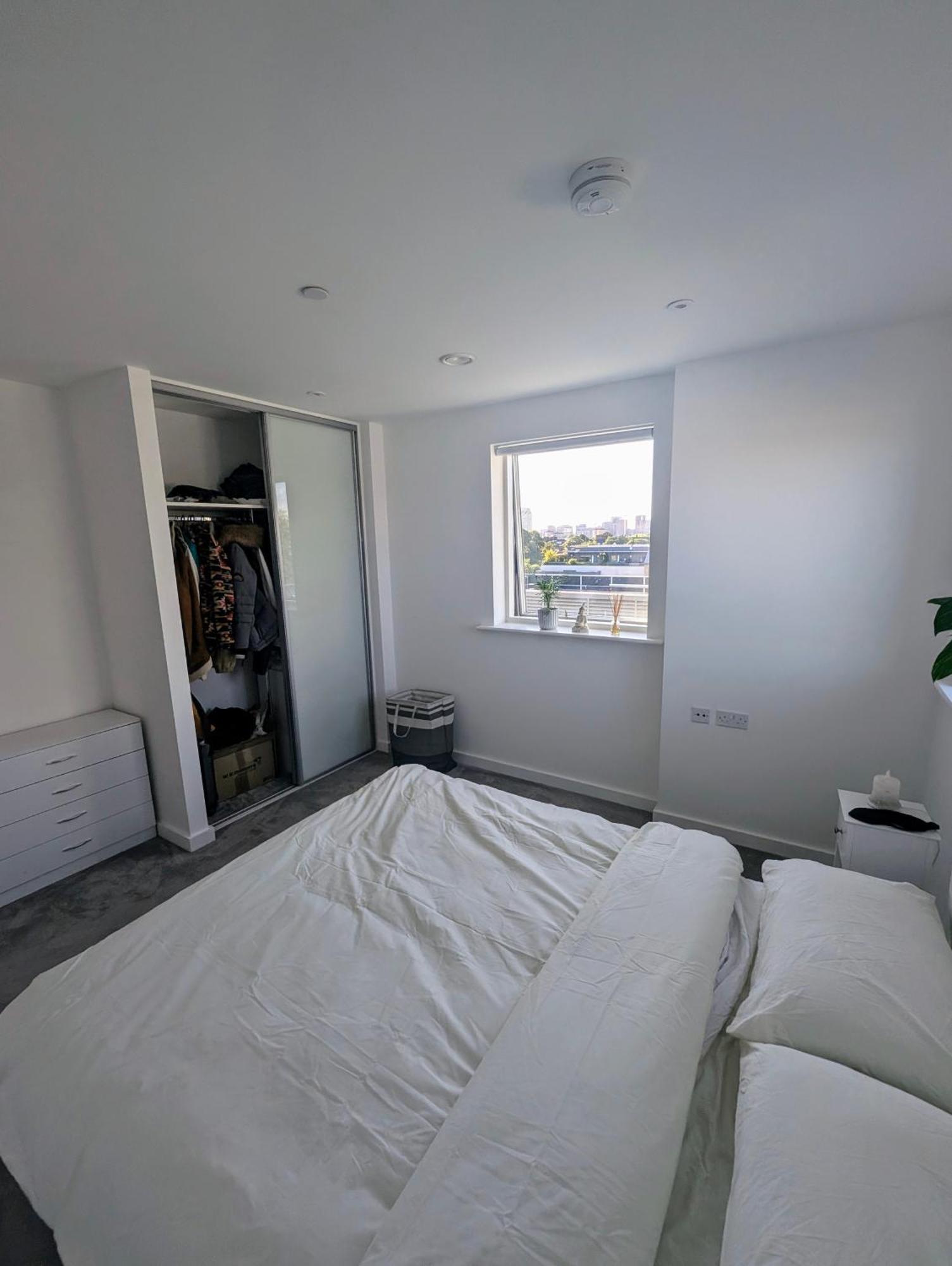 Modern Penthouse 2 Bedroom Flat In Stockwell - Brixton * London