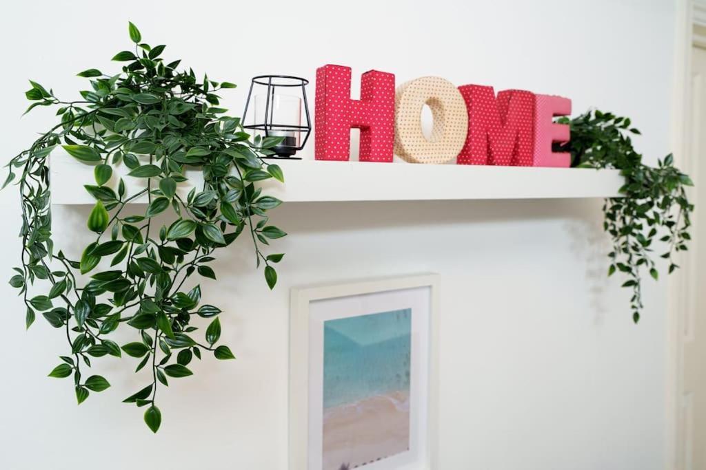 Modern And Luxurious 2 Bed Flat In Fulham Apartment *