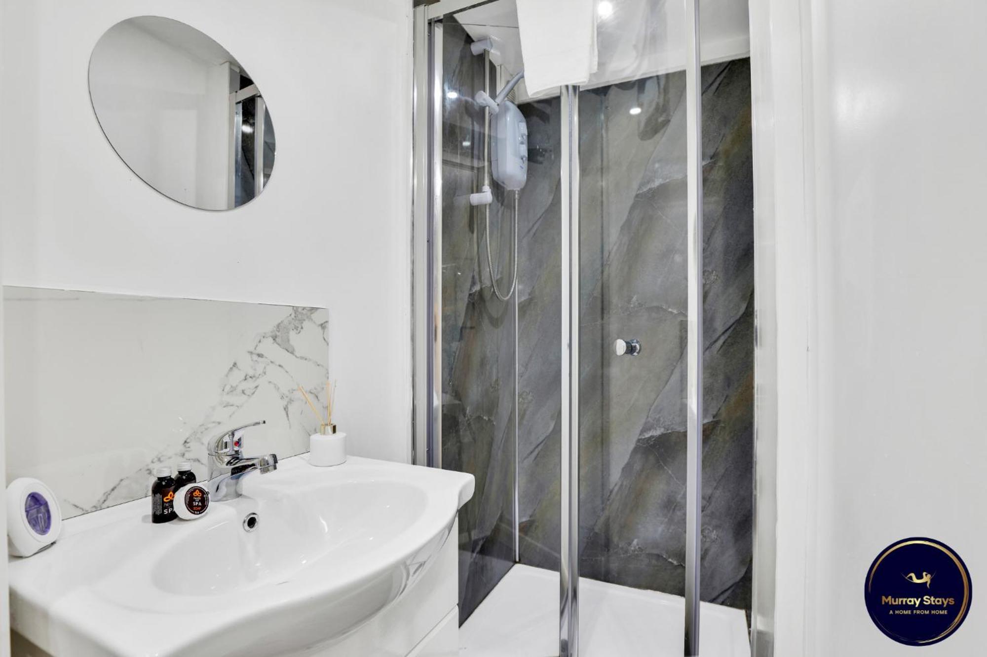 One Bedroom Short Term & Flexible Renting Shoreditch With Free Wi-fi Apartment