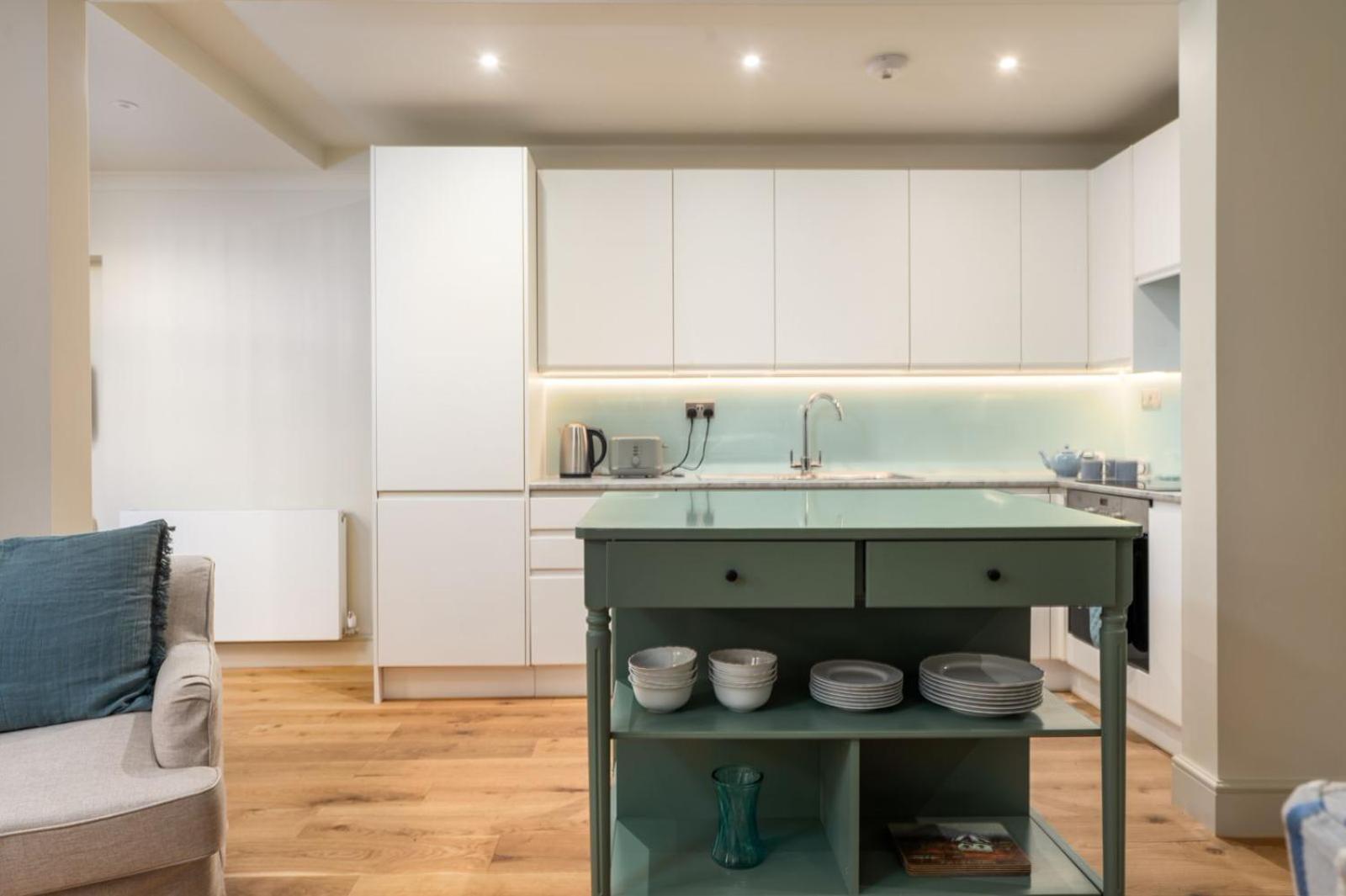 Capital Wetherby Place Apartment London