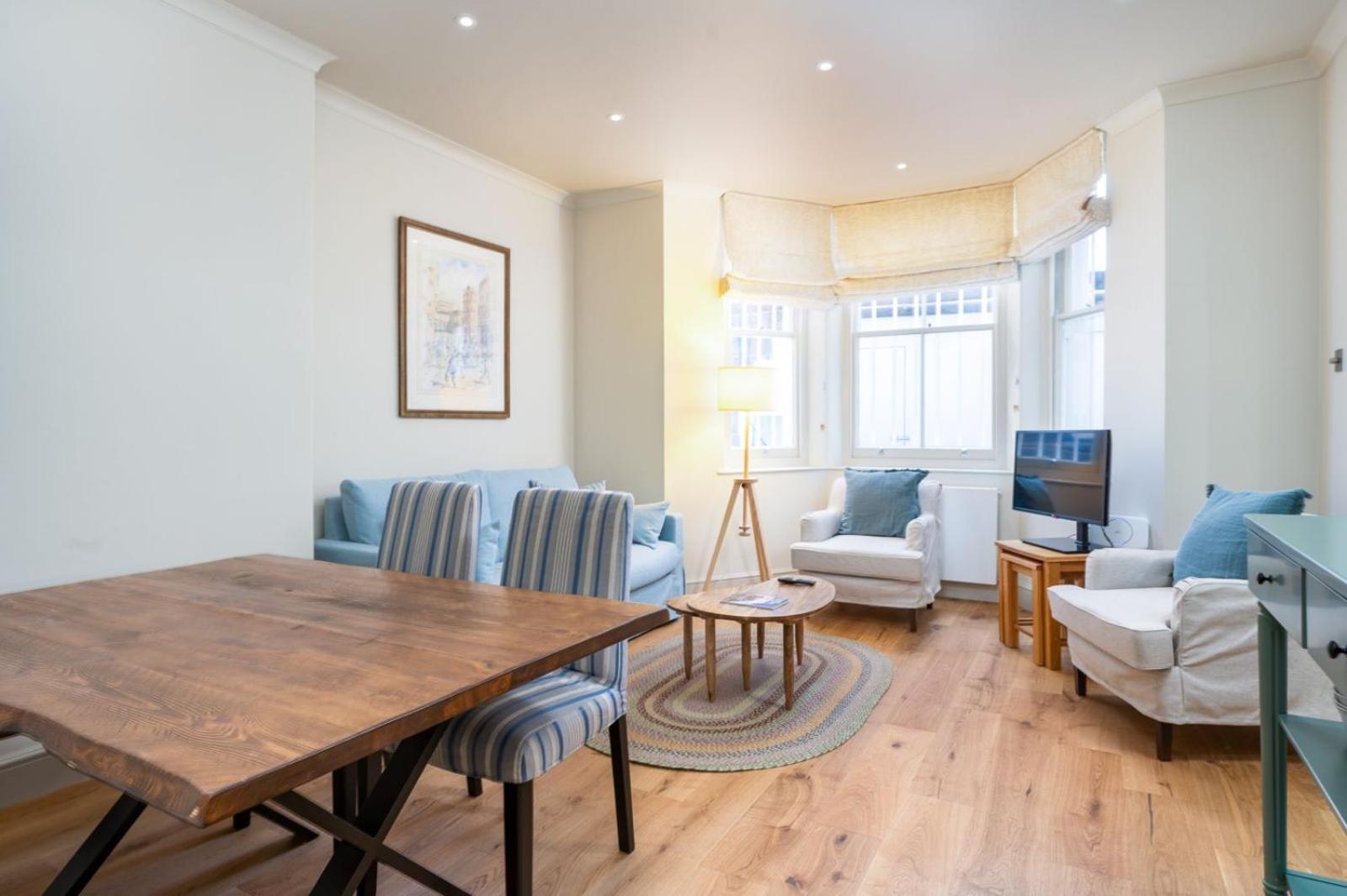 Capital Wetherby Place * London