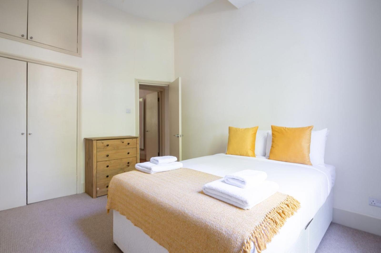 Capital - Aldridge Road Appartement