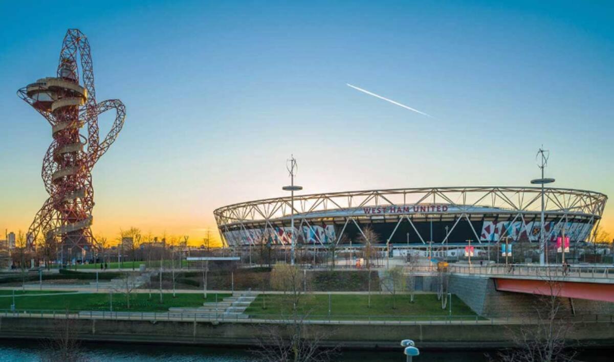 Holiday home Pass The Keys Canning Town Excel Centre Balcony