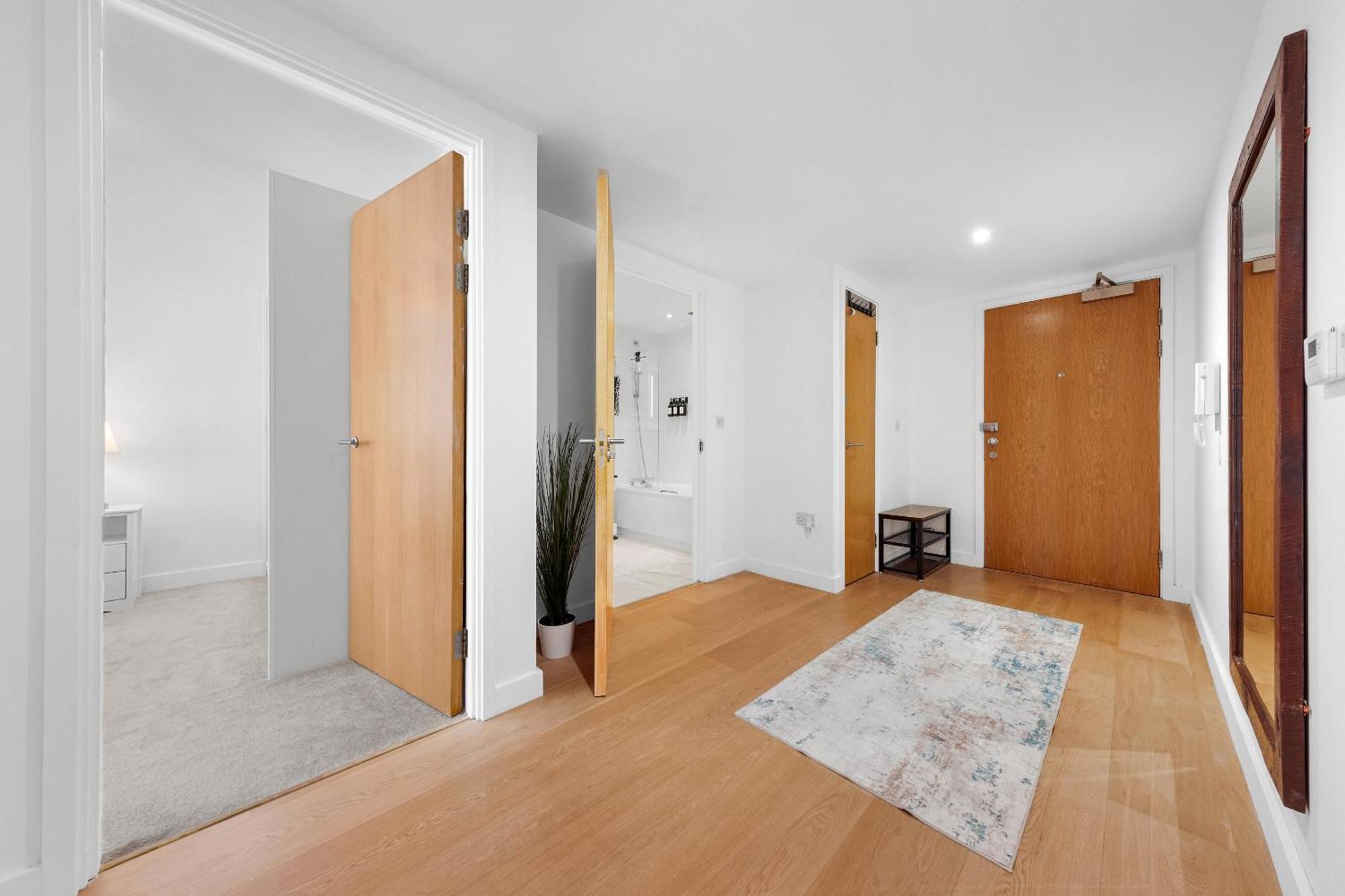 Whitby House Apartment