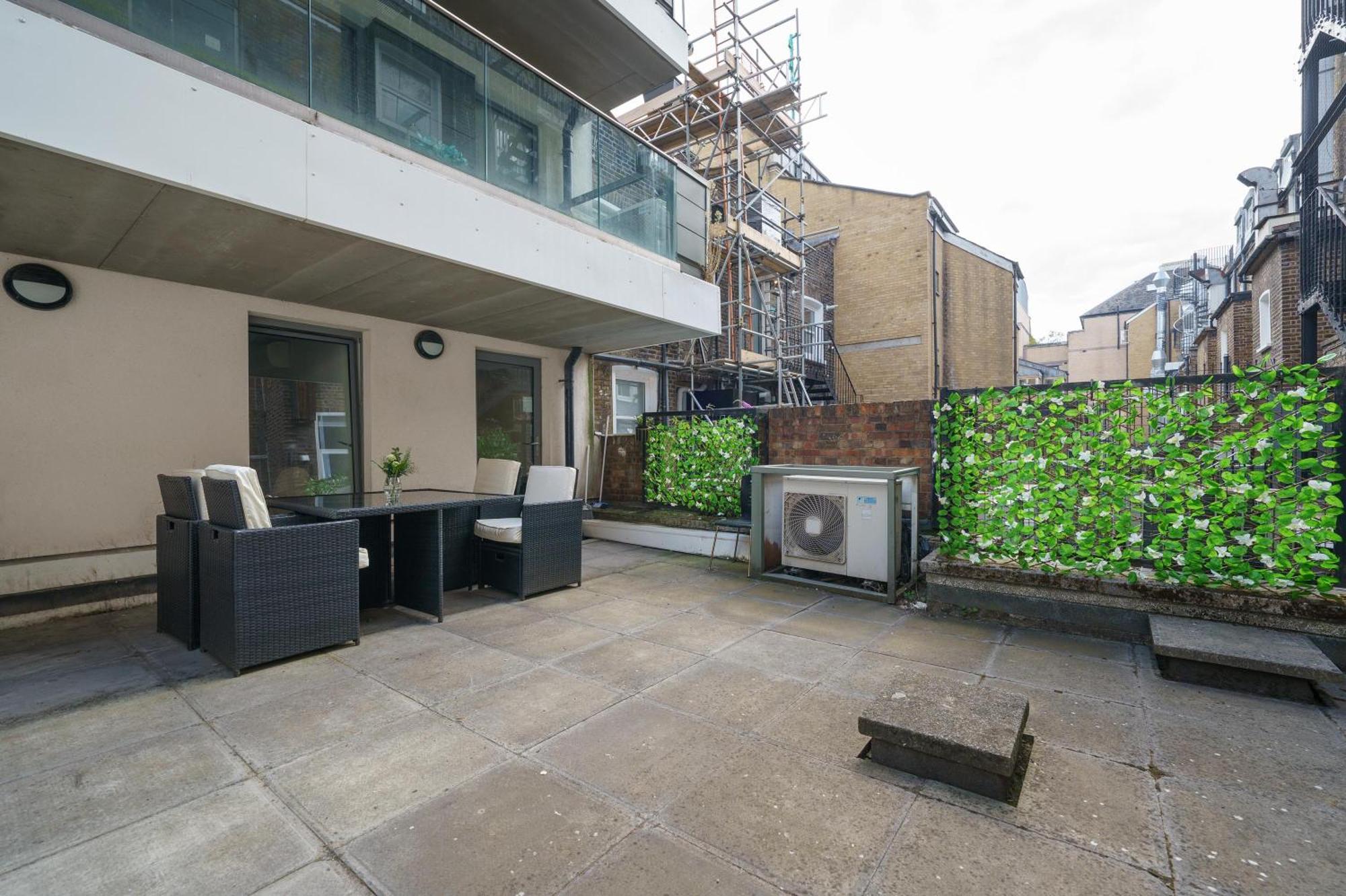 Apartment Modern 3 Bed 2 Bath Hyde Park London