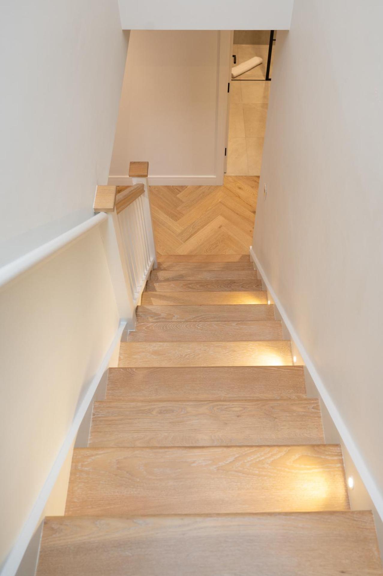 Modern 2 Bed Charlotte Street On 3rd Floor Apartamento Londres