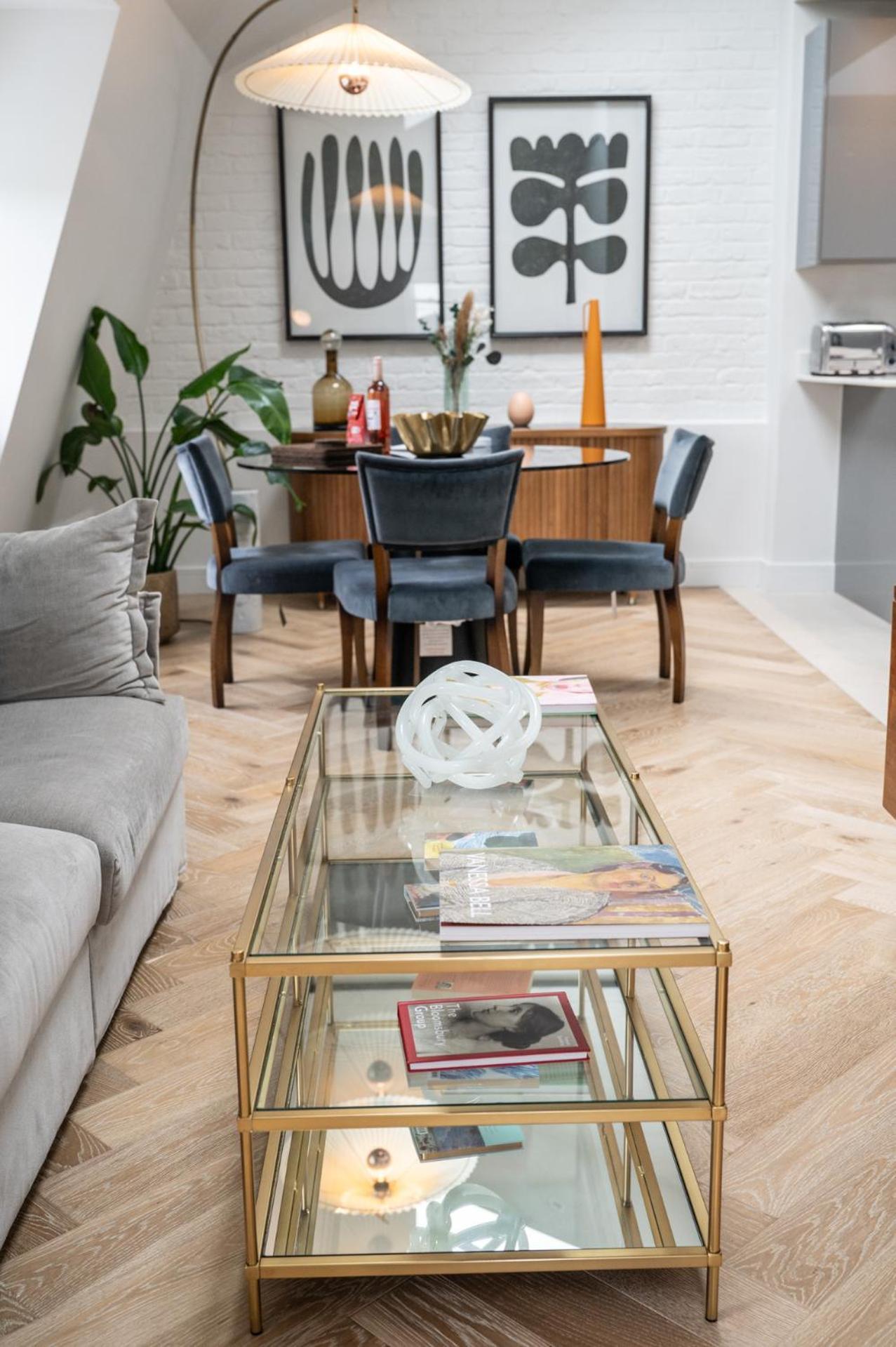 Apartment Modern 2 Bed Charlotte Street On 3rd Floor *